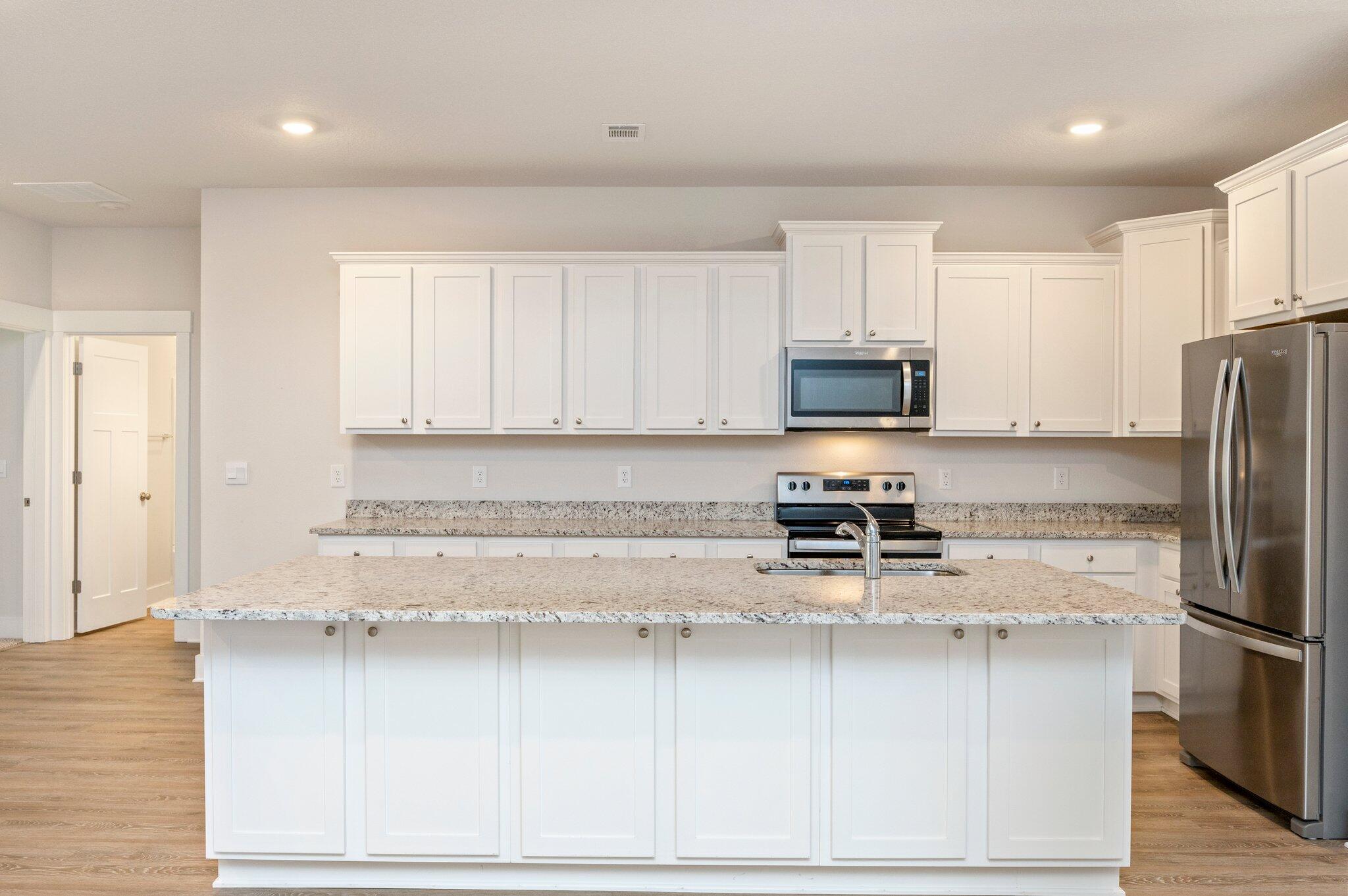 HILLWOOD ESTATES - Residential