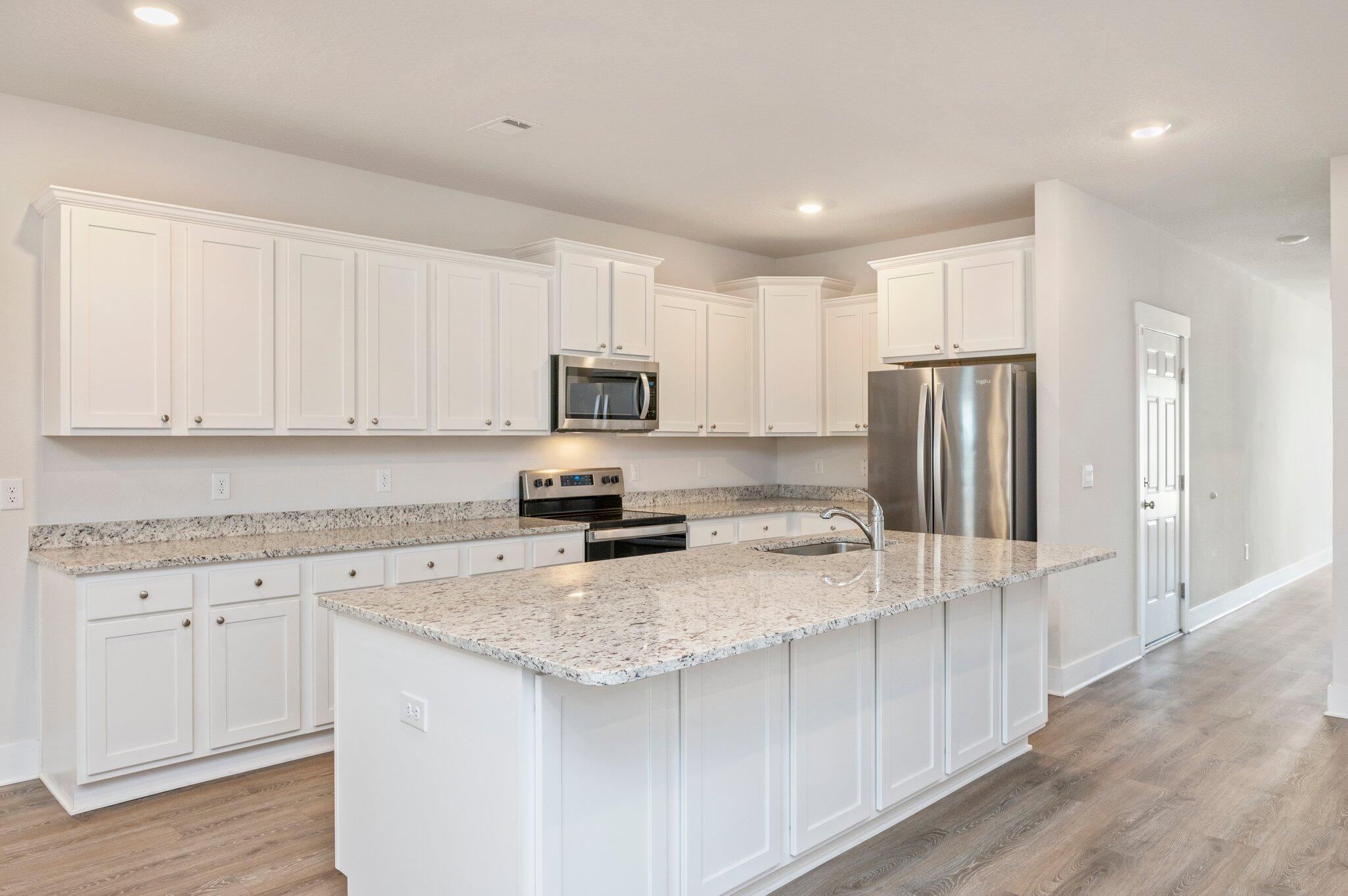 HILLWOOD ESTATES - Residential