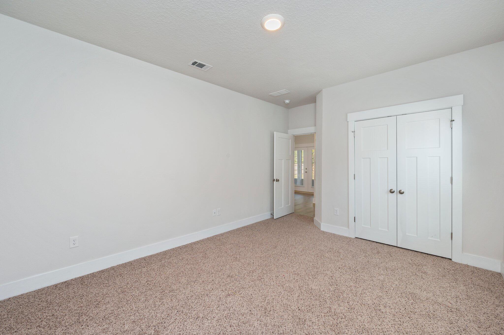 HILLWOOD ESTATES - Residential