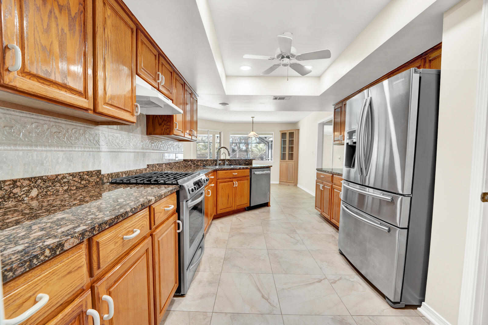 ROCKY BAYOU COUNTRY CLUB ESTATES - Residential