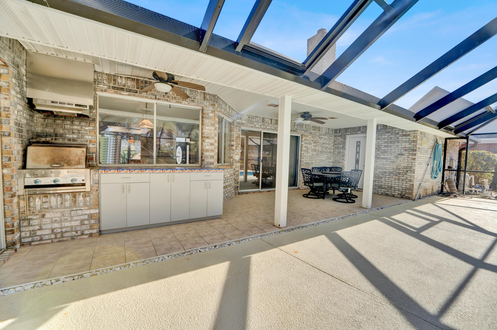 ROCKY BAYOU COUNTRY CLUB ESTATES - Residential