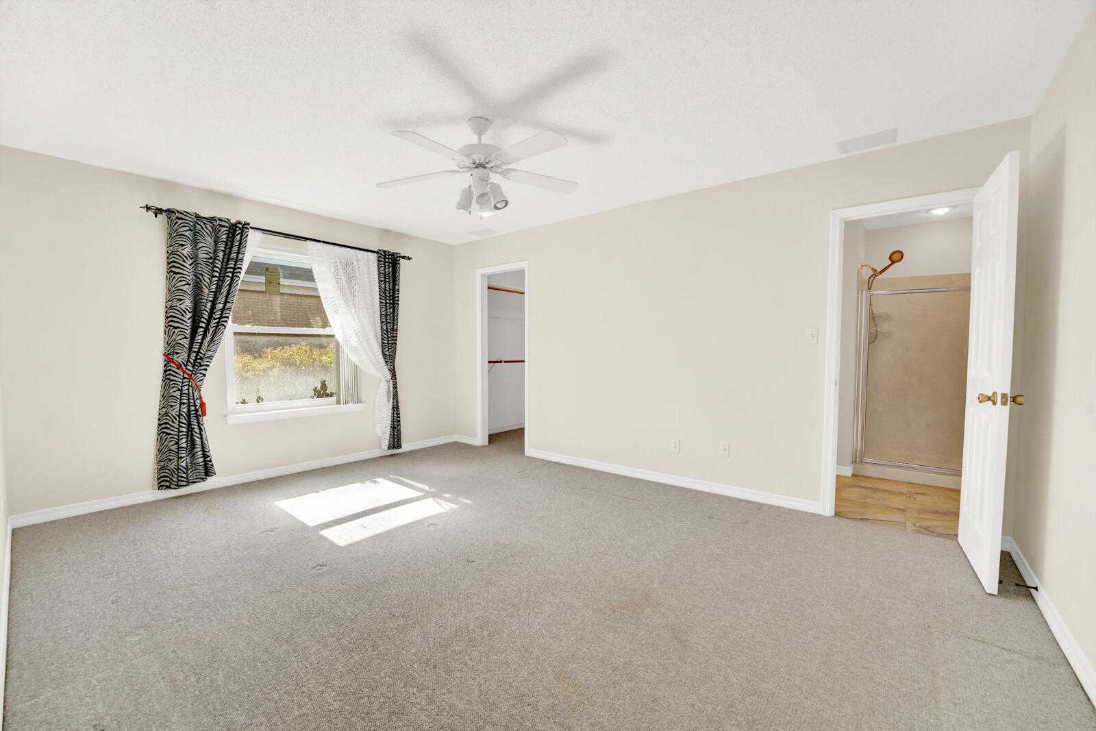 ROCKY BAYOU COUNTRY CLUB ESTATES - Residential