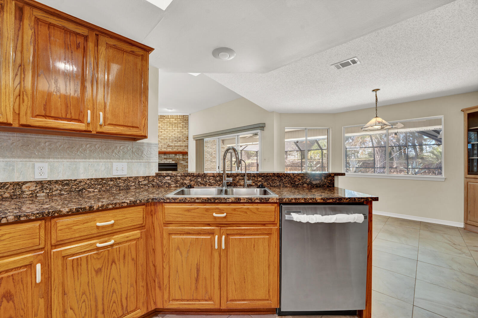 ROCKY BAYOU COUNTRY CLUB ESTATES - Residential