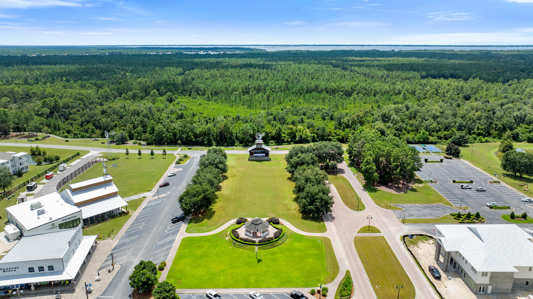 Buxton's Mill/ HAMMOCK BAY - Residential