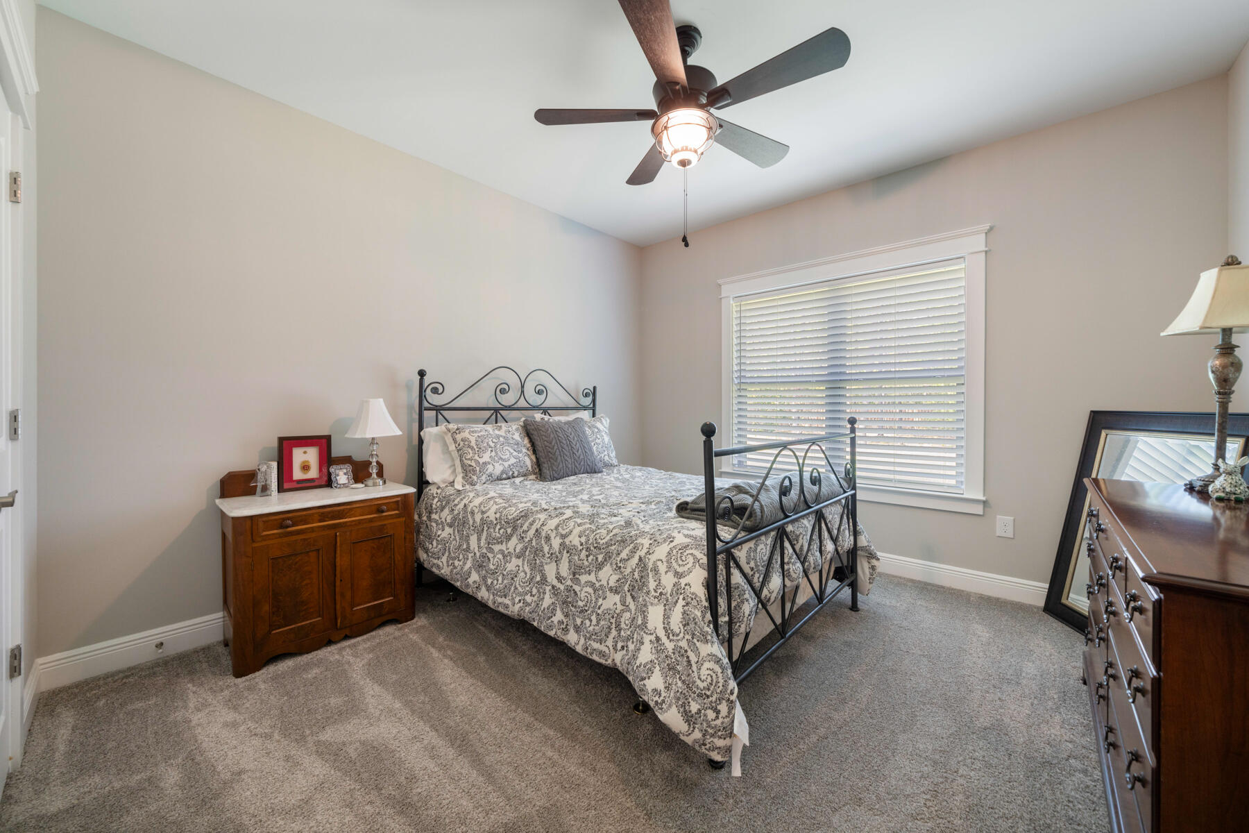 Buxton's Mill/ HAMMOCK BAY - Residential