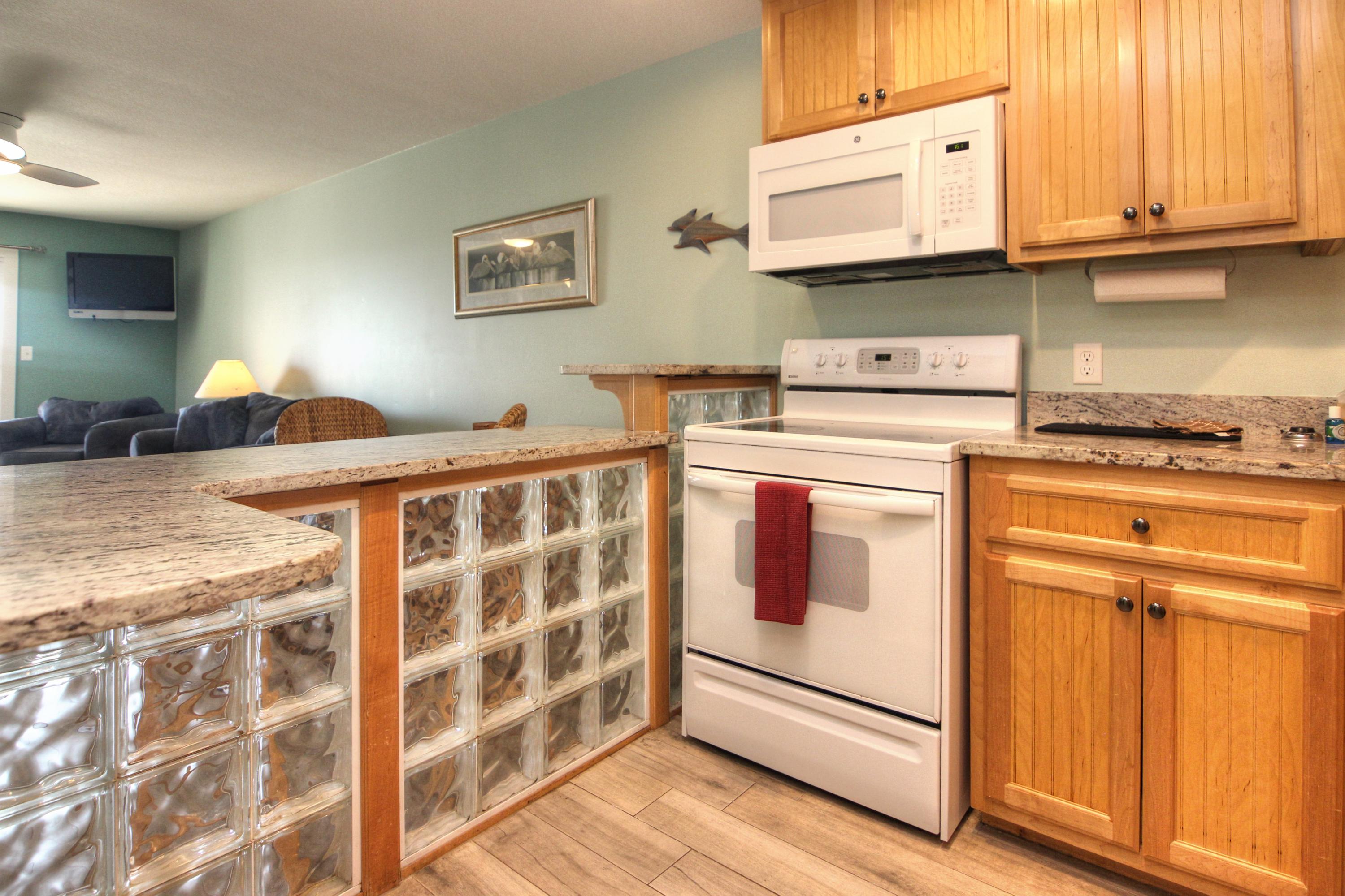 TRADEWINDS CONDOS - Residential