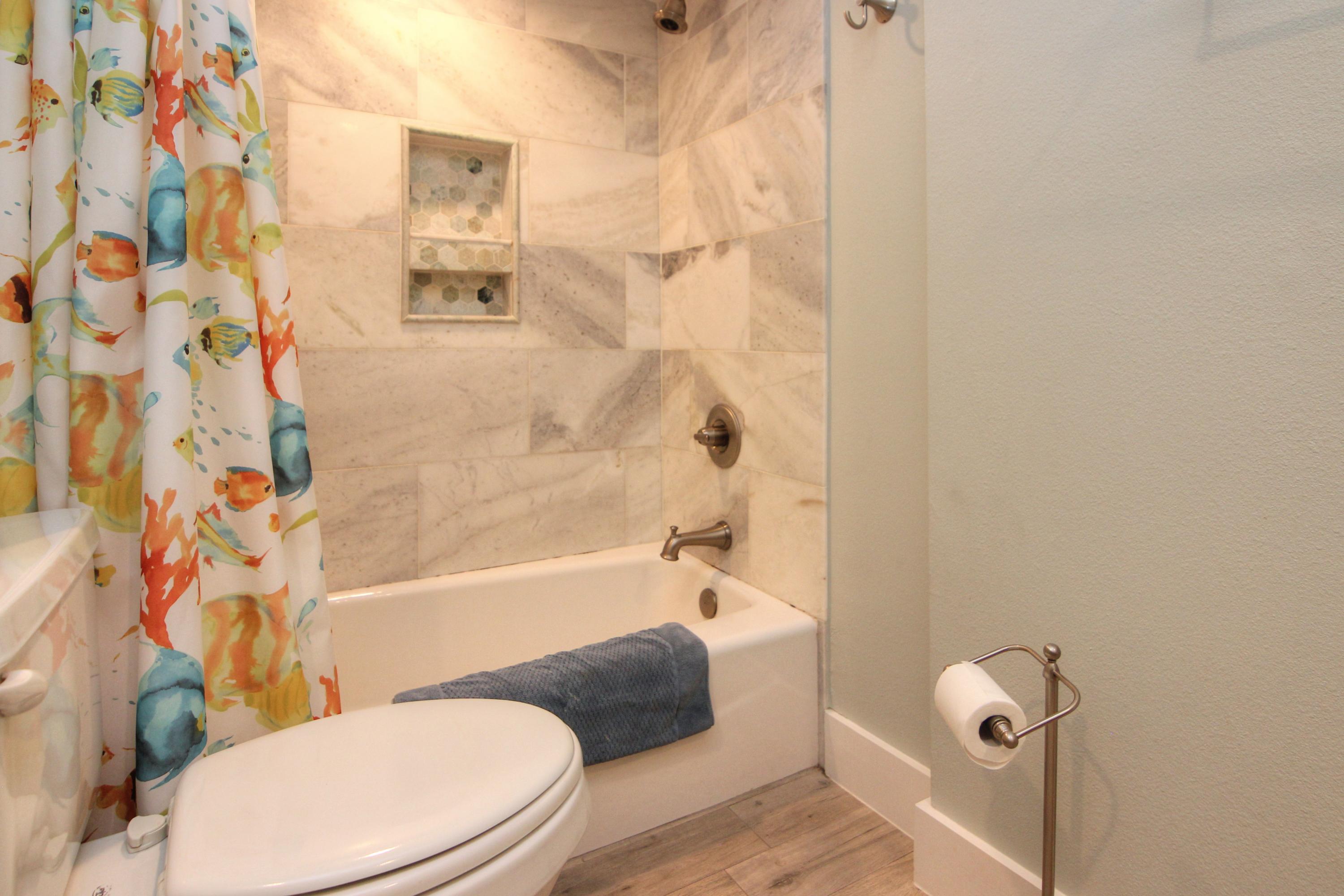 TRADEWINDS CONDOS - Residential