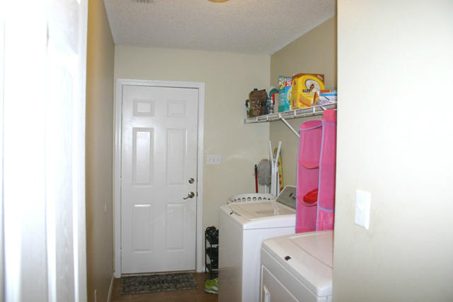 STEEPLECHASE PH 3 - Residential Lease