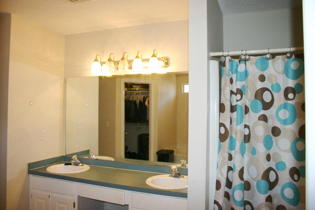 STEEPLECHASE PH 3 - Residential Lease