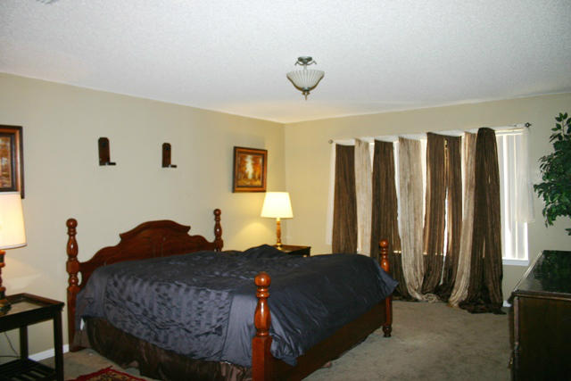 STEEPLECHASE PH 3 - Residential Lease