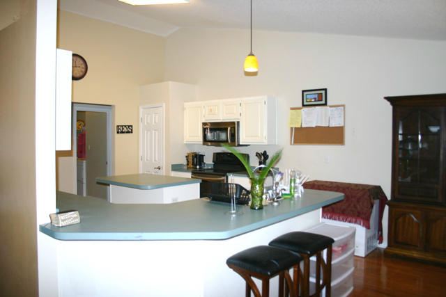 STEEPLECHASE PH 3 - Residential Lease