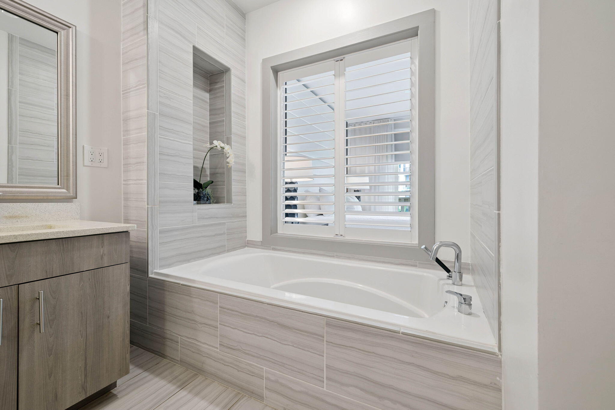 The Pointe 30a - Residential