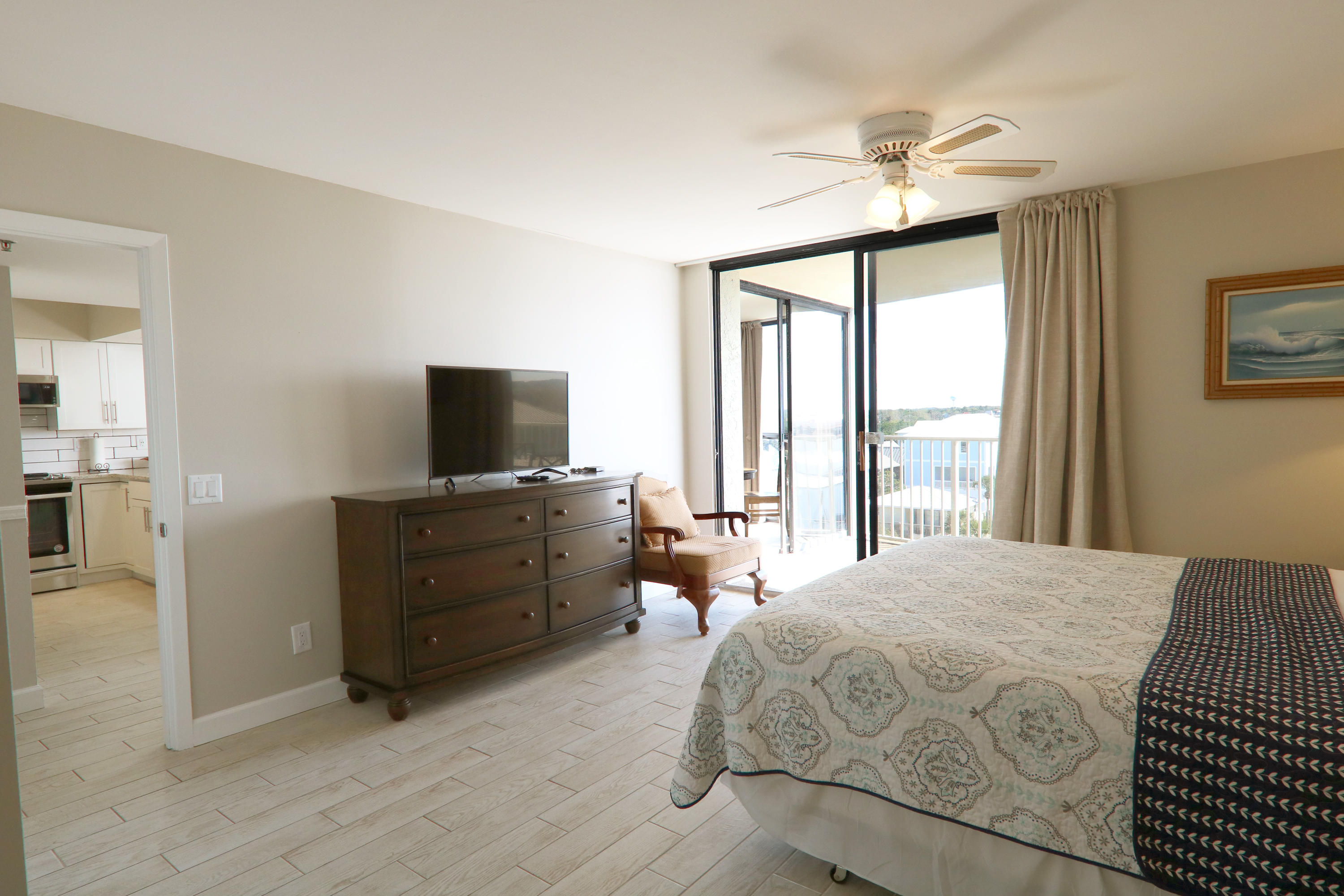 MAINSAIL CONDO PH 3 - Residential
