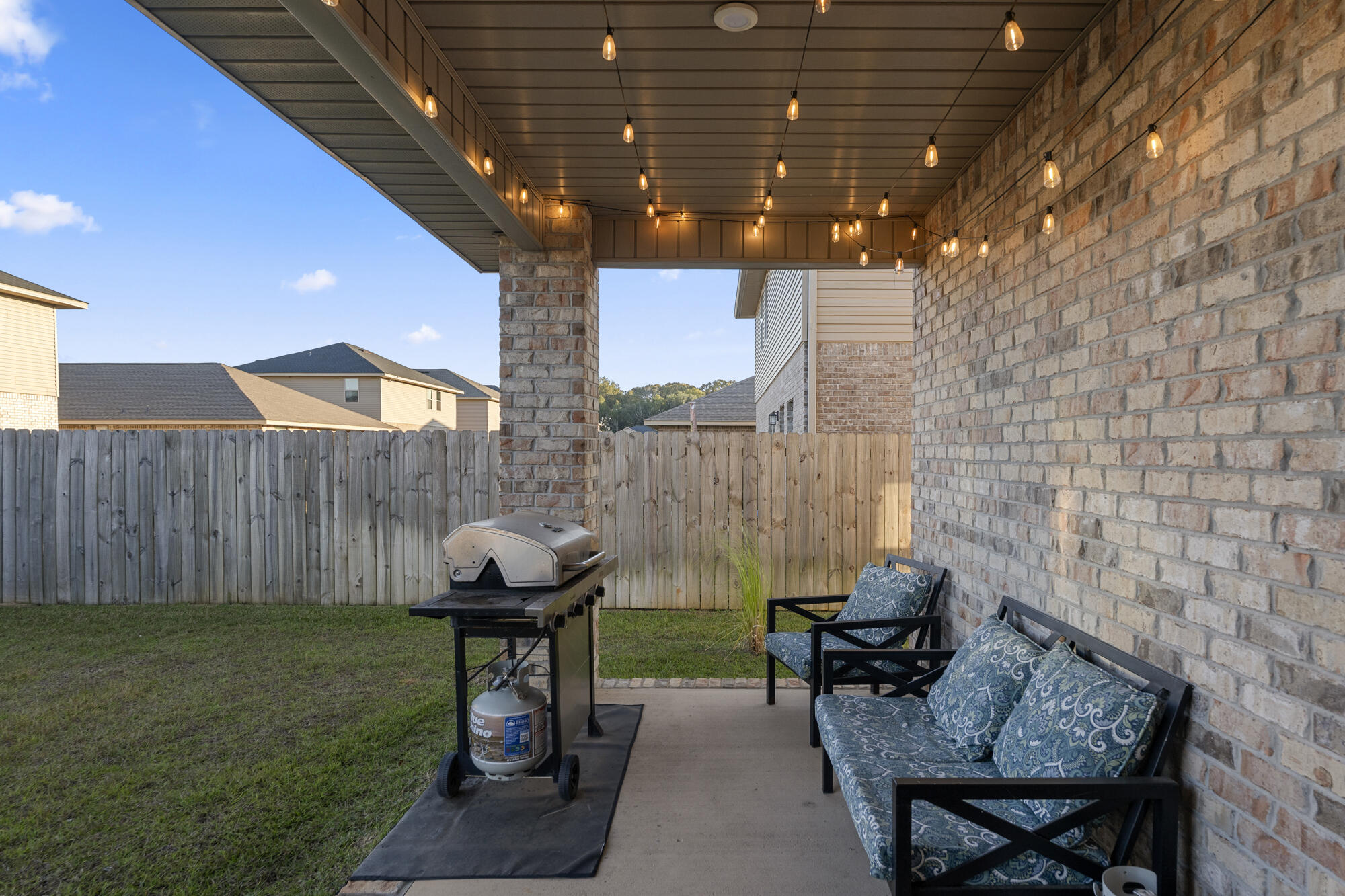 Ridgeway Landing - Residential Lease