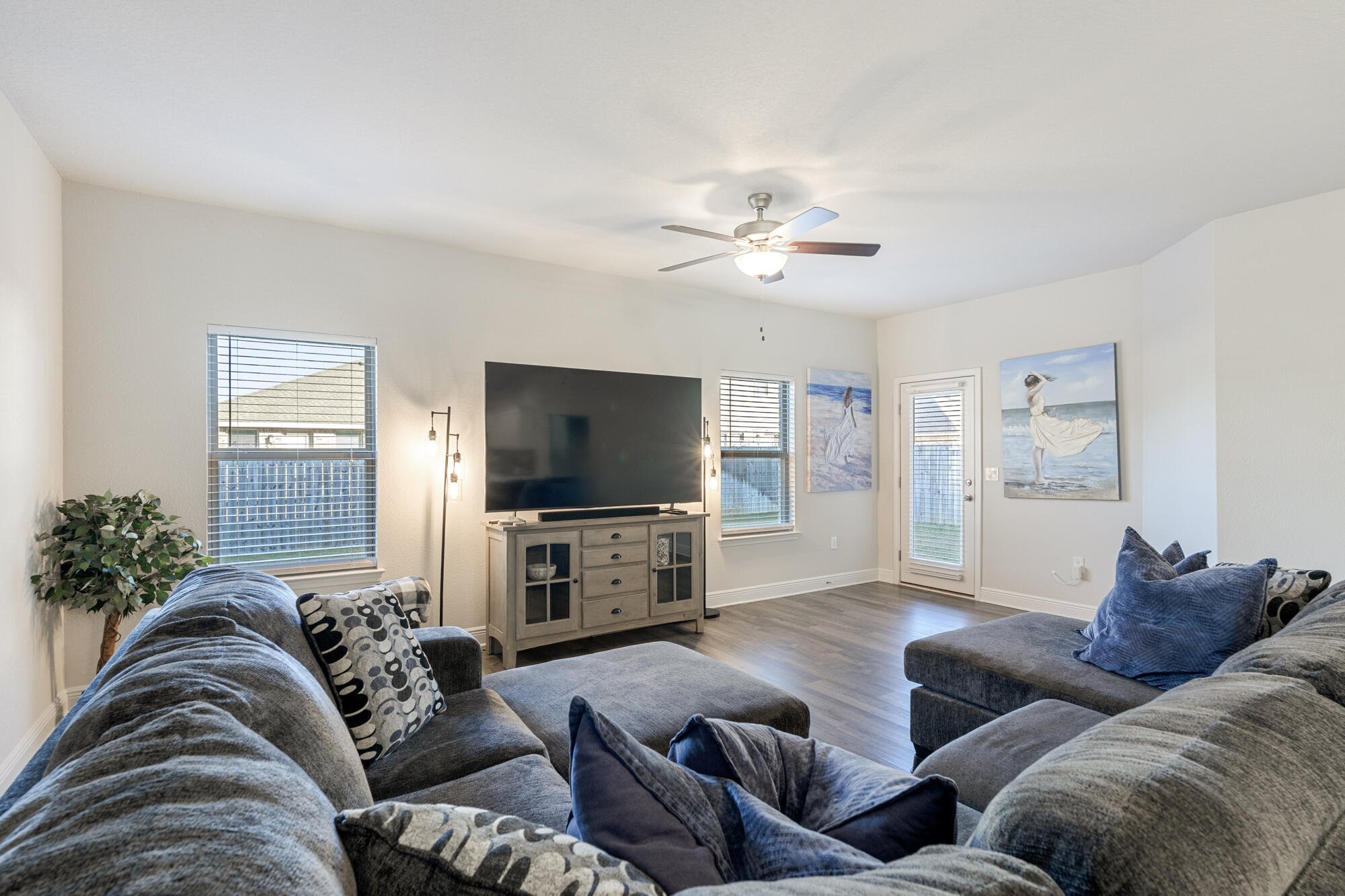 Ridgeway Landing - Residential Lease