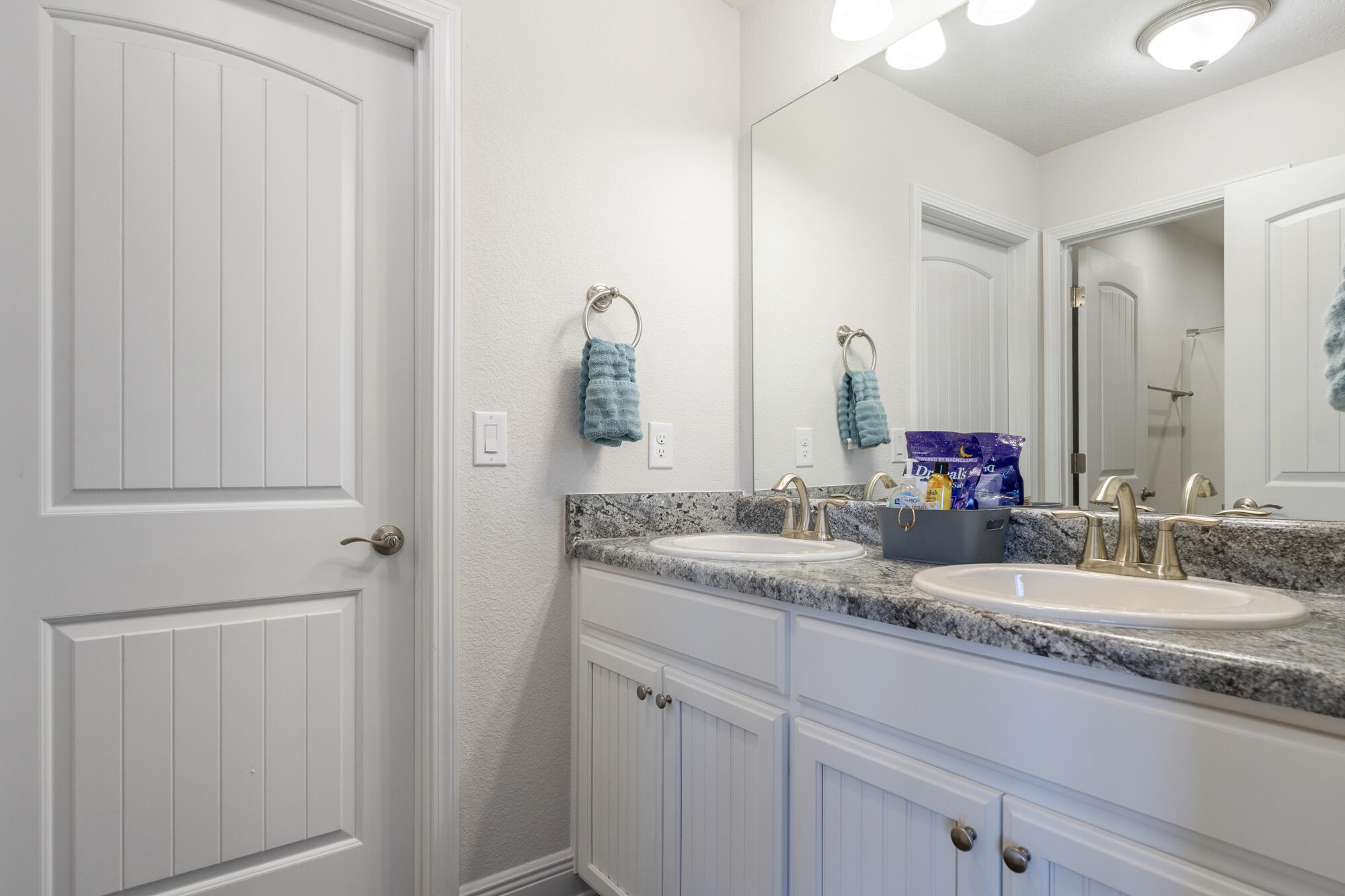 Ridgeway Landing - Residential Lease