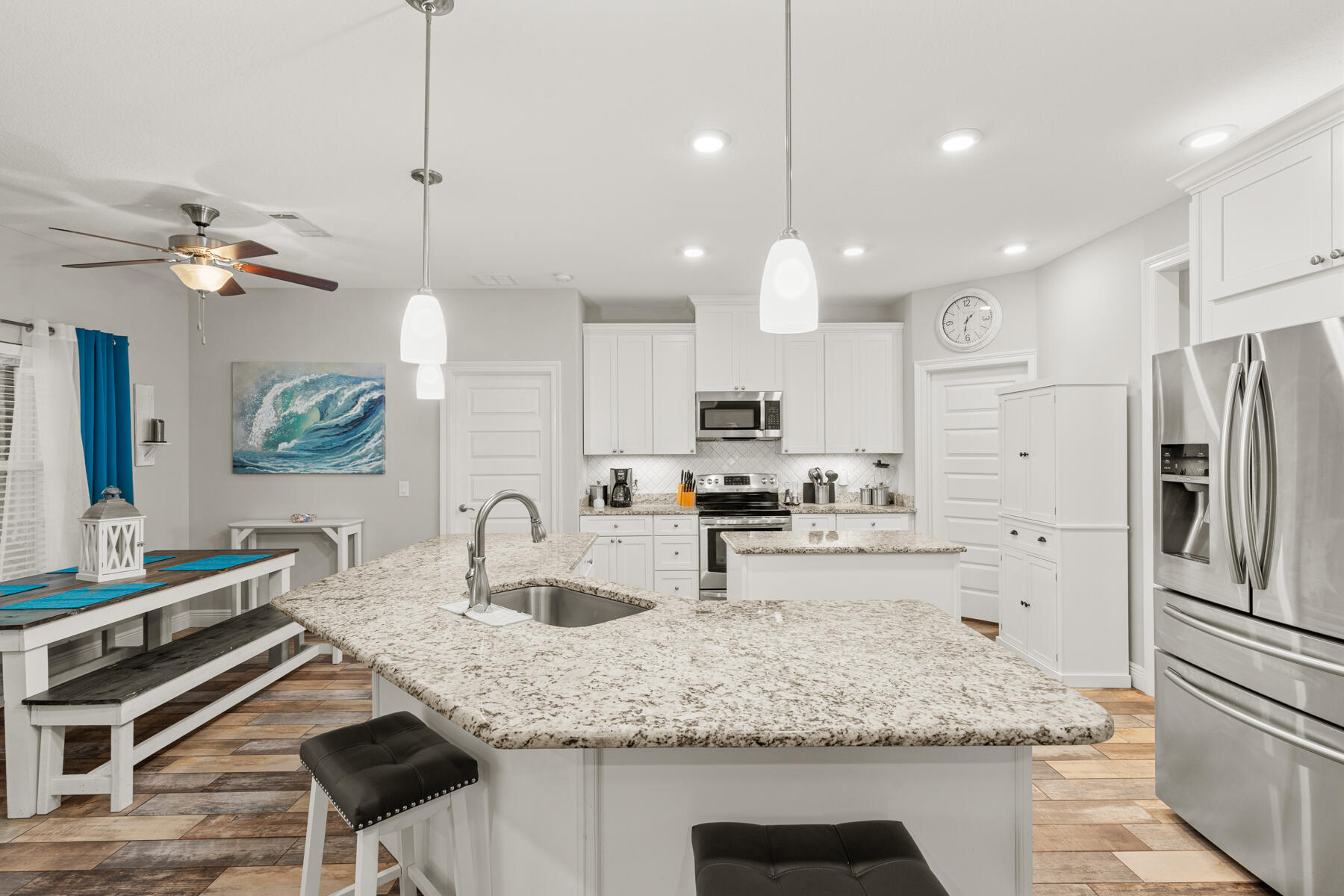 MAGNOLIA HARBOR - Residential
