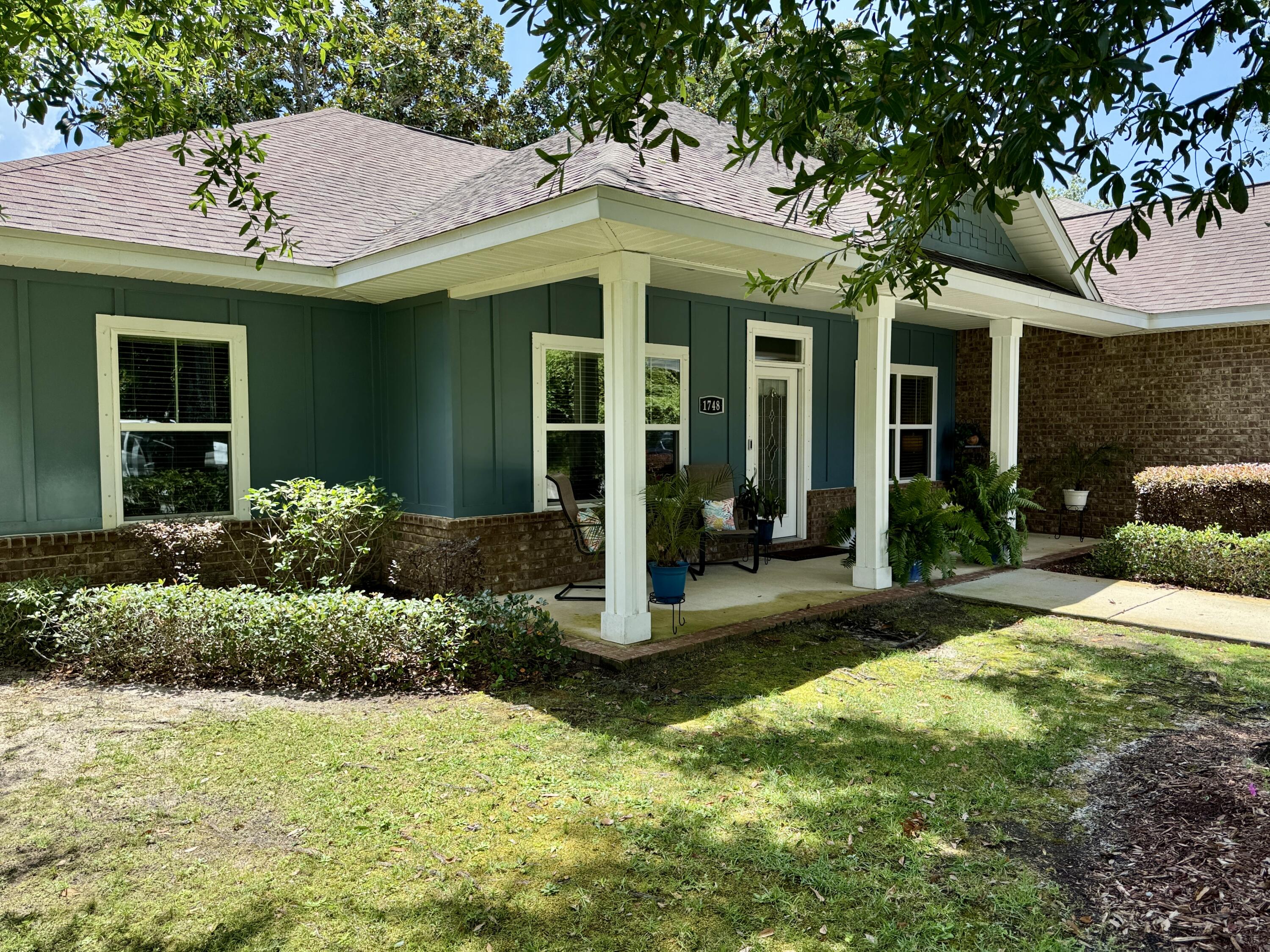 MAGNOLIA HARBOR - Residential