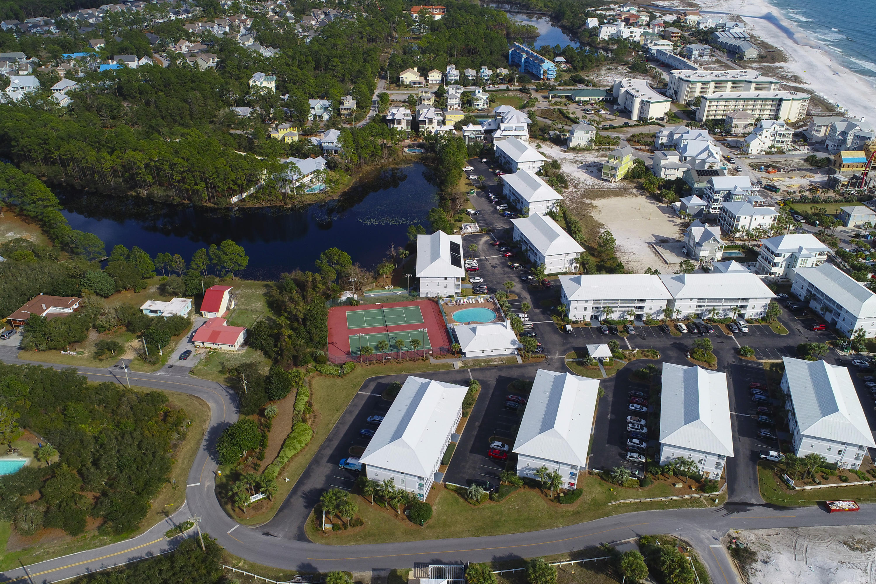 BEACHSIDE VILLAS CONDO - Residential