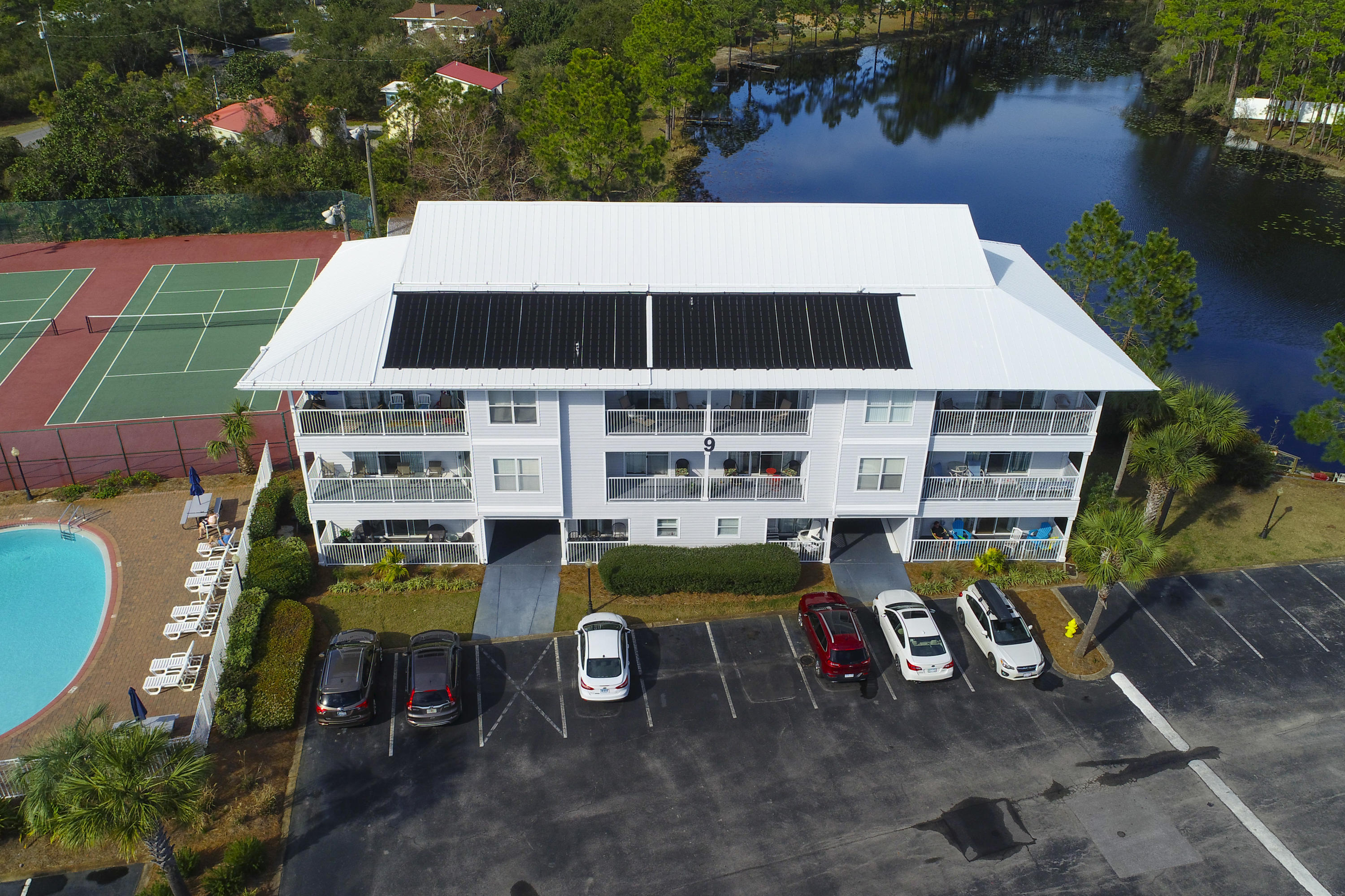 BEACHSIDE VILLAS CONDO - Residential