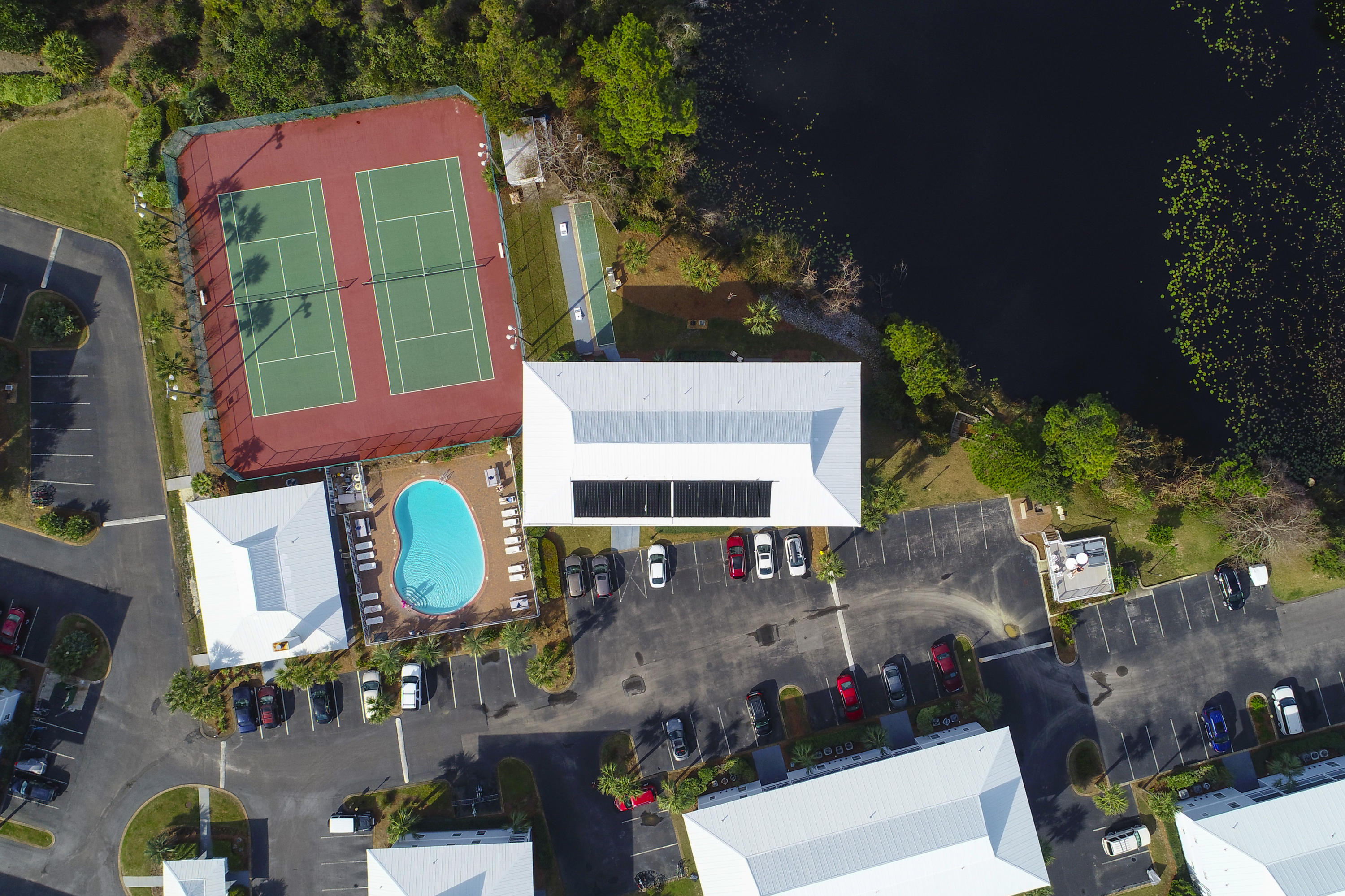 BEACHSIDE VILLAS CONDO - Residential