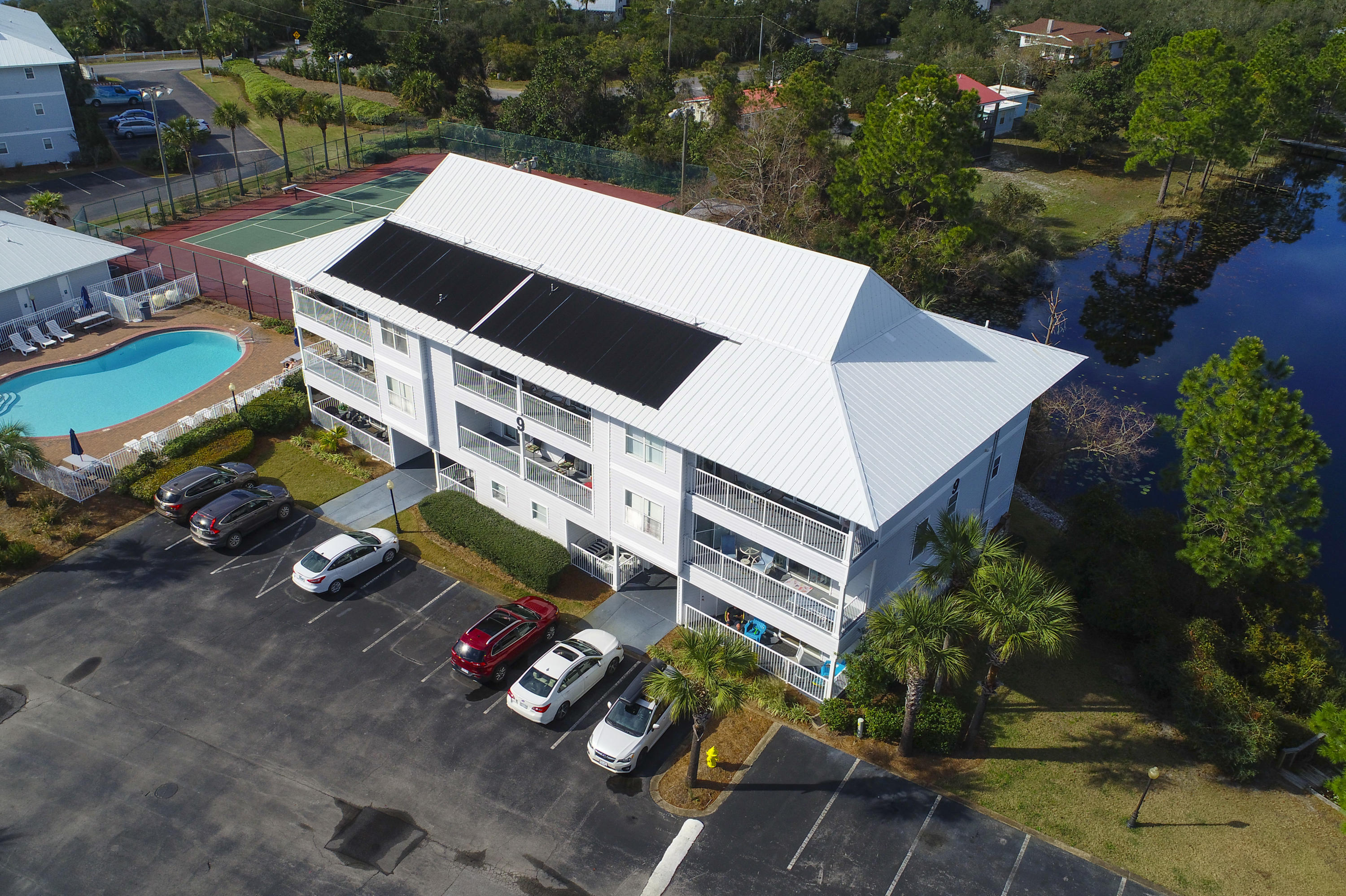 BEACHSIDE VILLAS CONDO - Residential