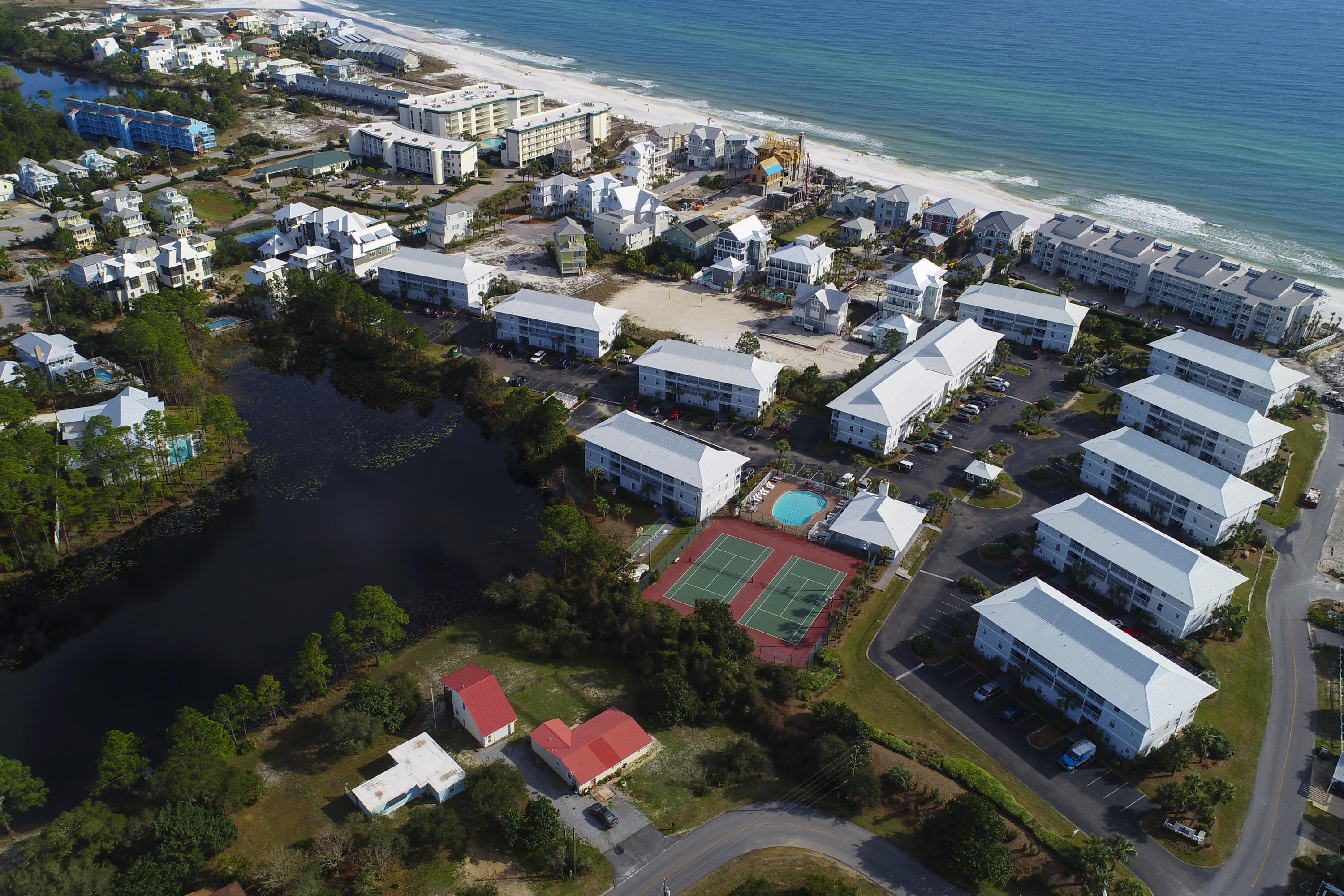 BEACHSIDE VILLAS CONDO - Residential