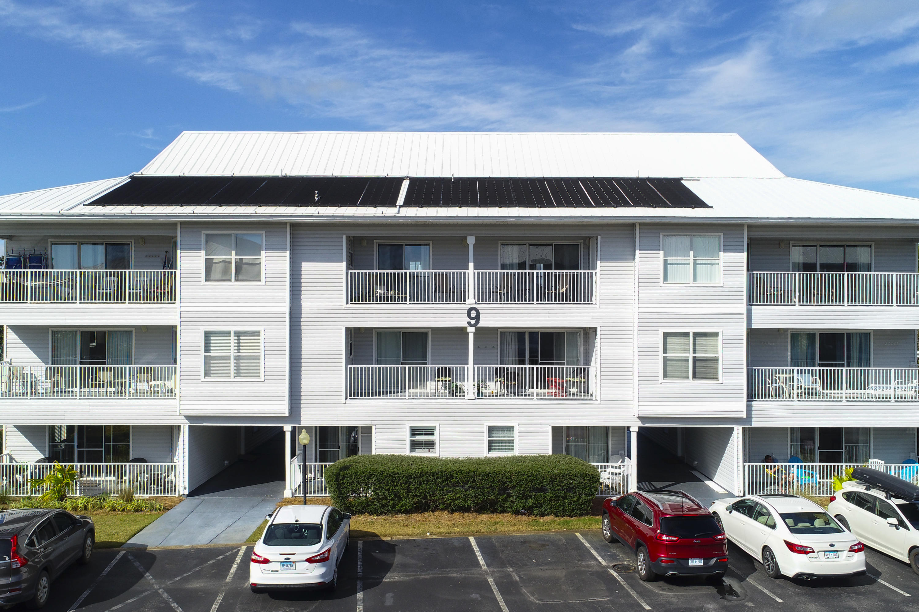 BEACHSIDE VILLAS CONDO - Residential