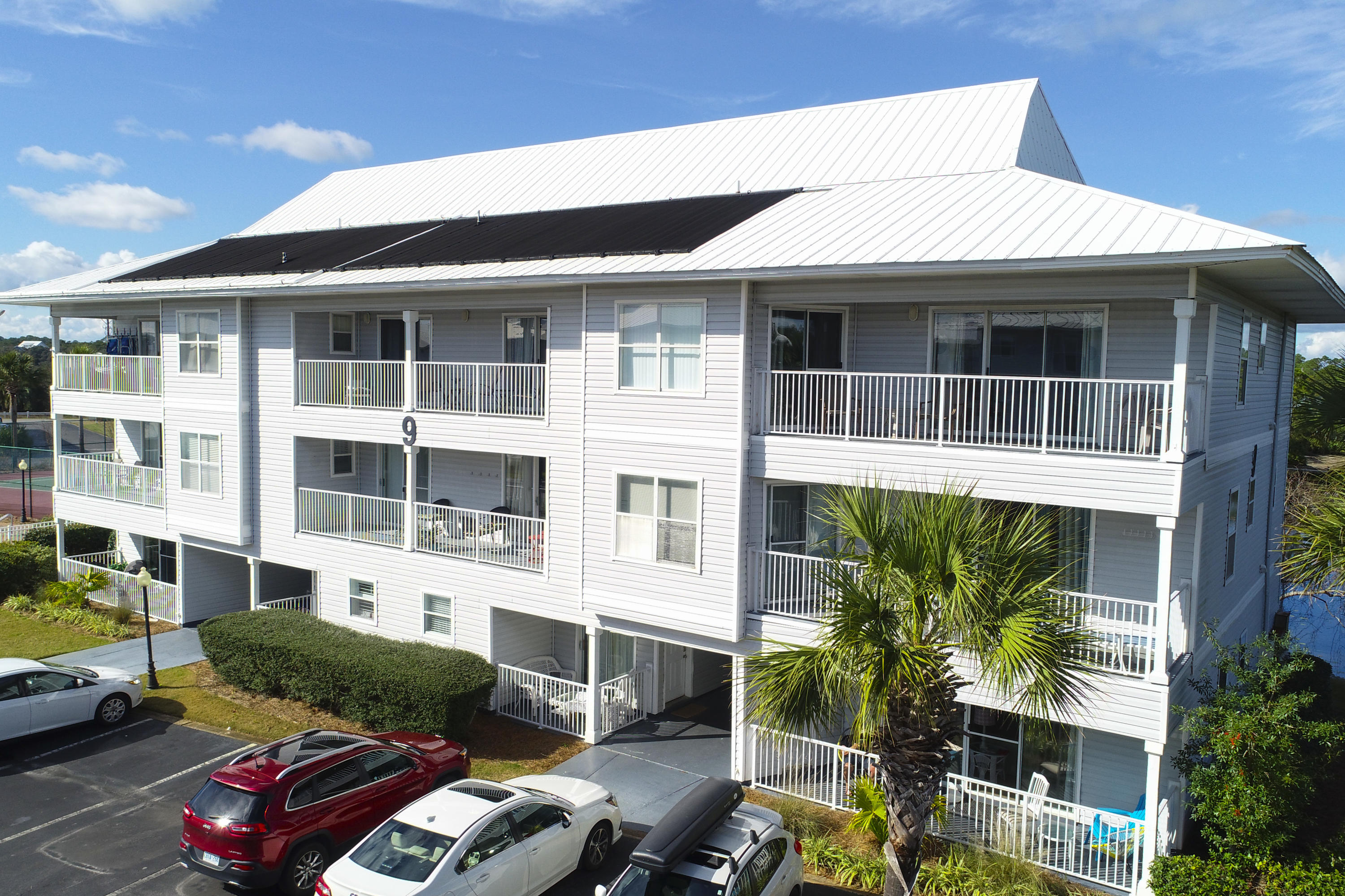 BEACHSIDE VILLAS CONDO - Residential