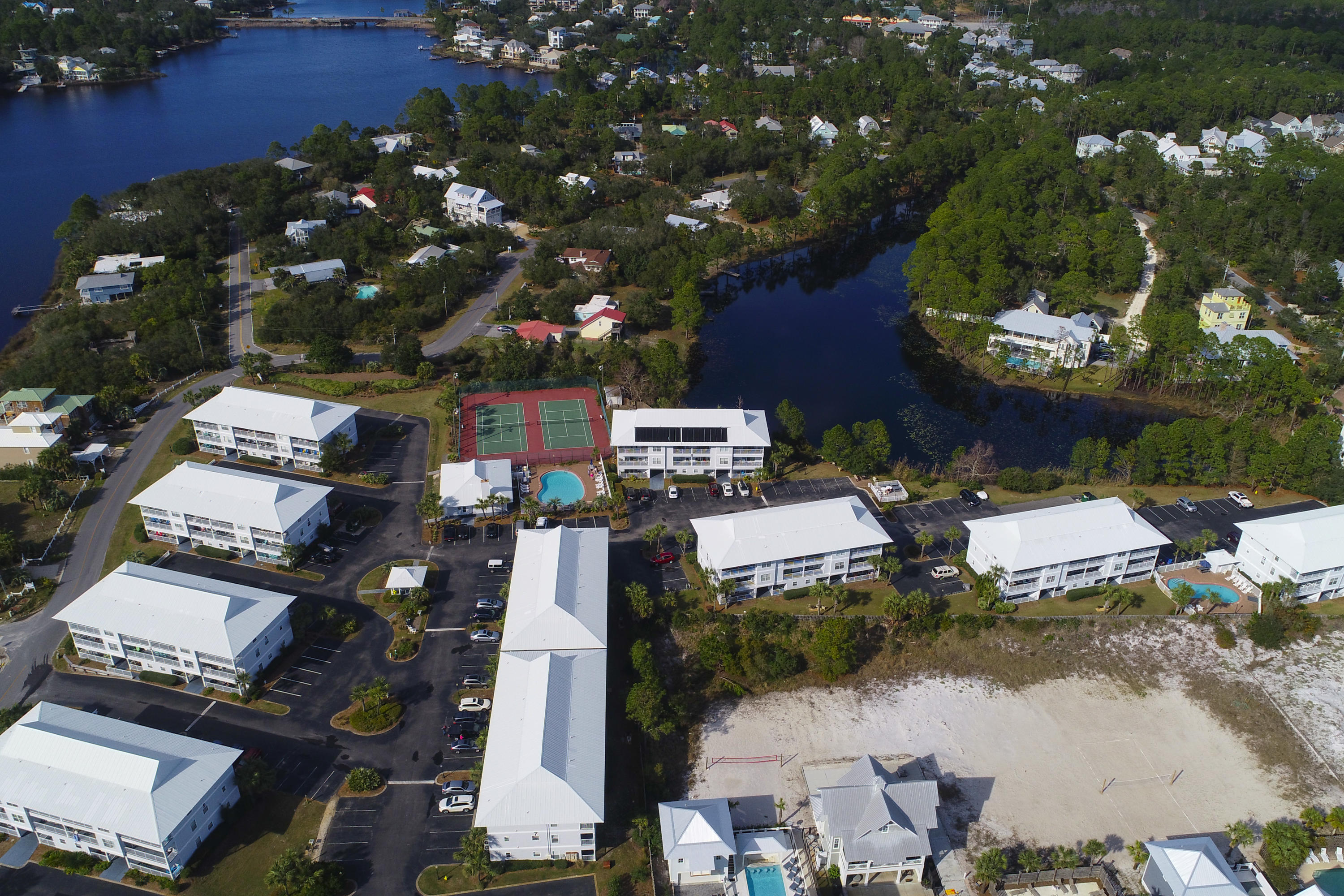 BEACHSIDE VILLAS CONDO - Residential