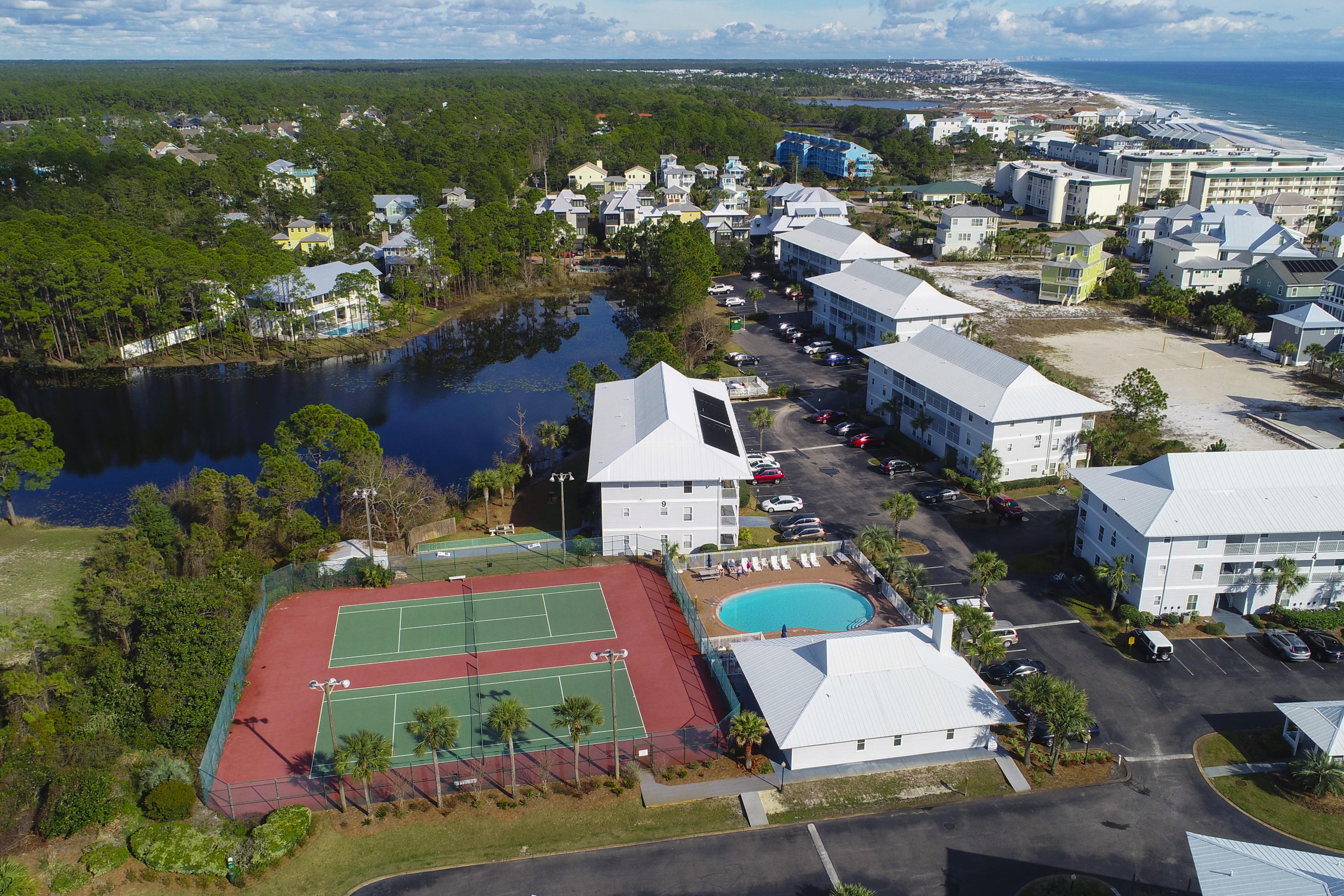 BEACHSIDE VILLAS CONDO - Residential