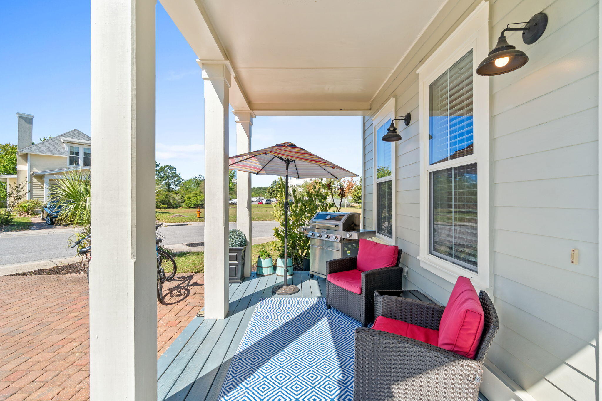 HARRISON'S WALK - Residential
