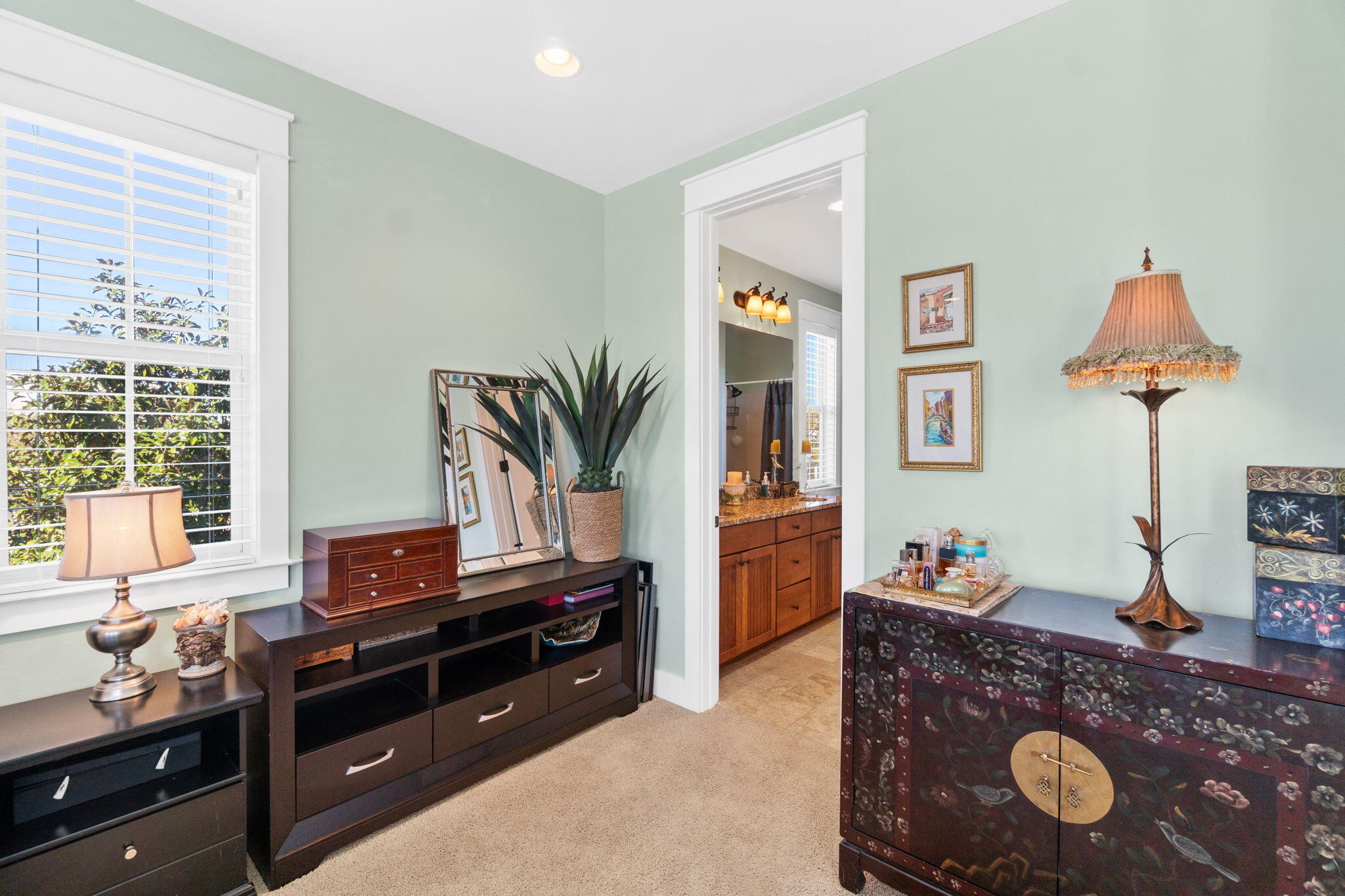 HARRISON'S WALK - Residential
