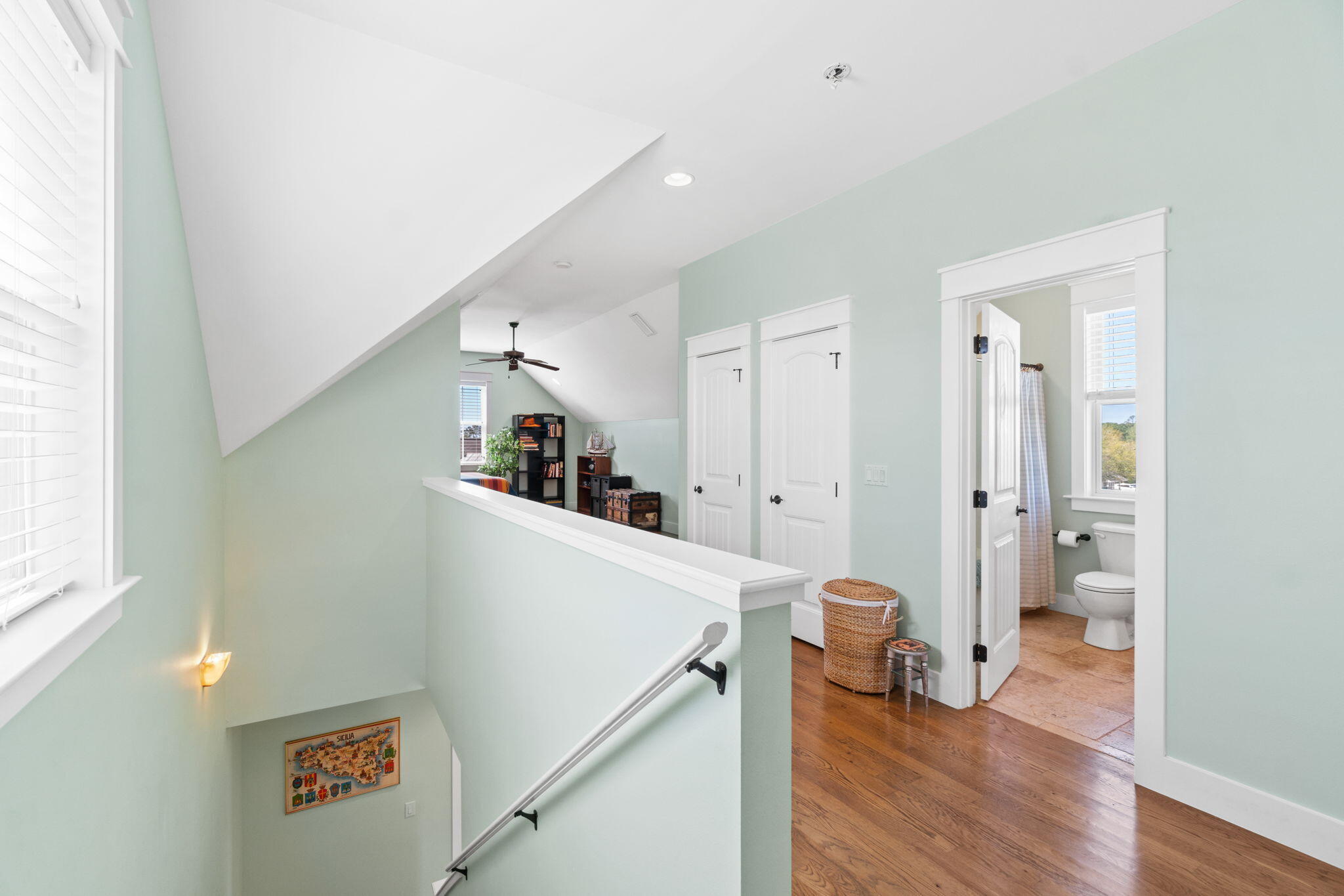 HARRISON'S WALK - Residential