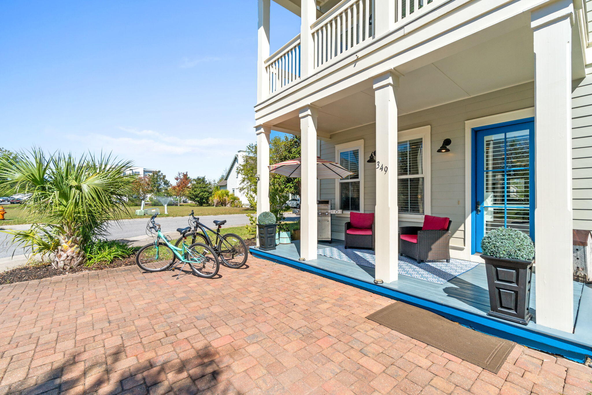 HARRISON'S WALK - Residential