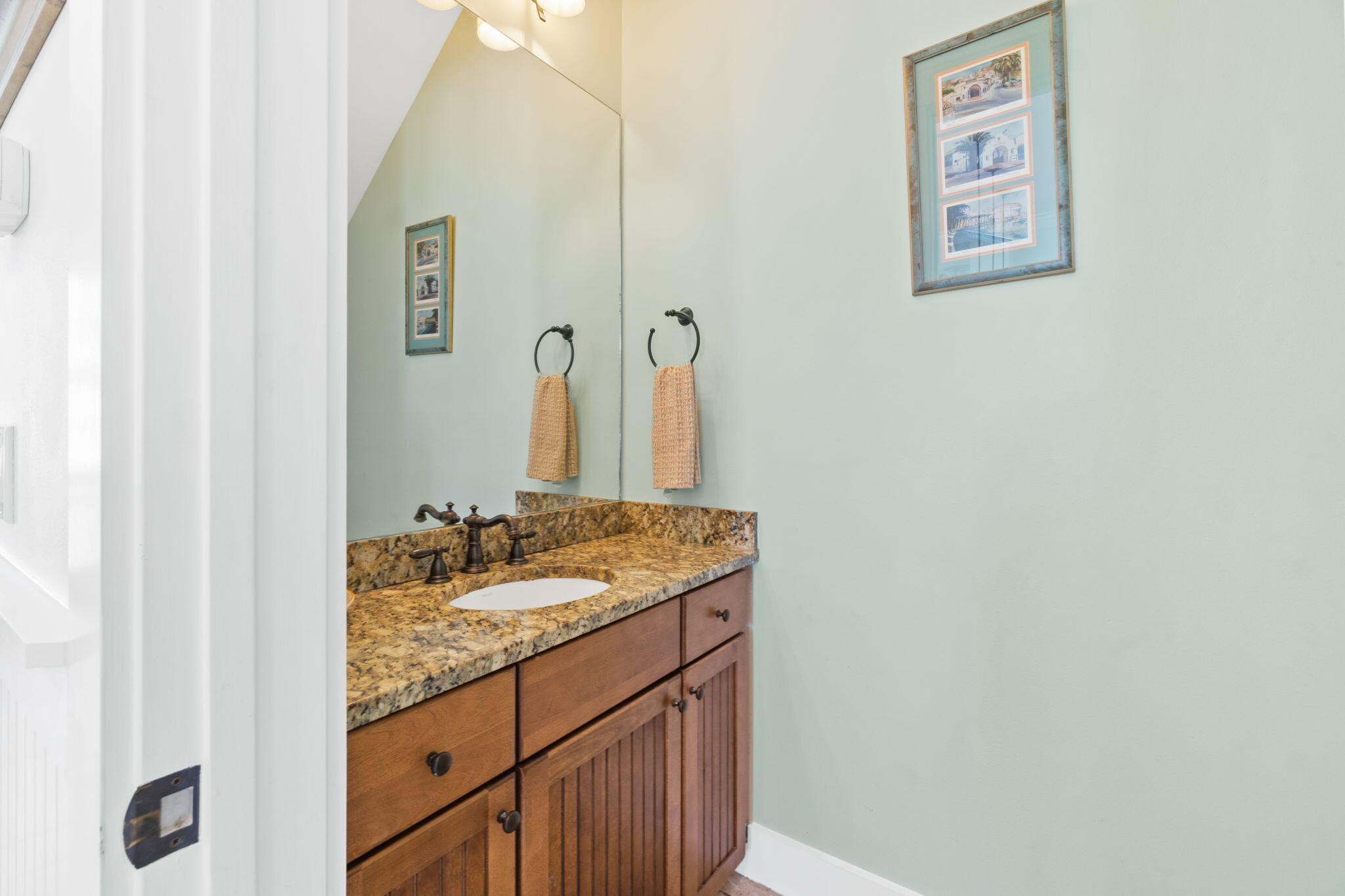 HARRISON'S WALK - Residential