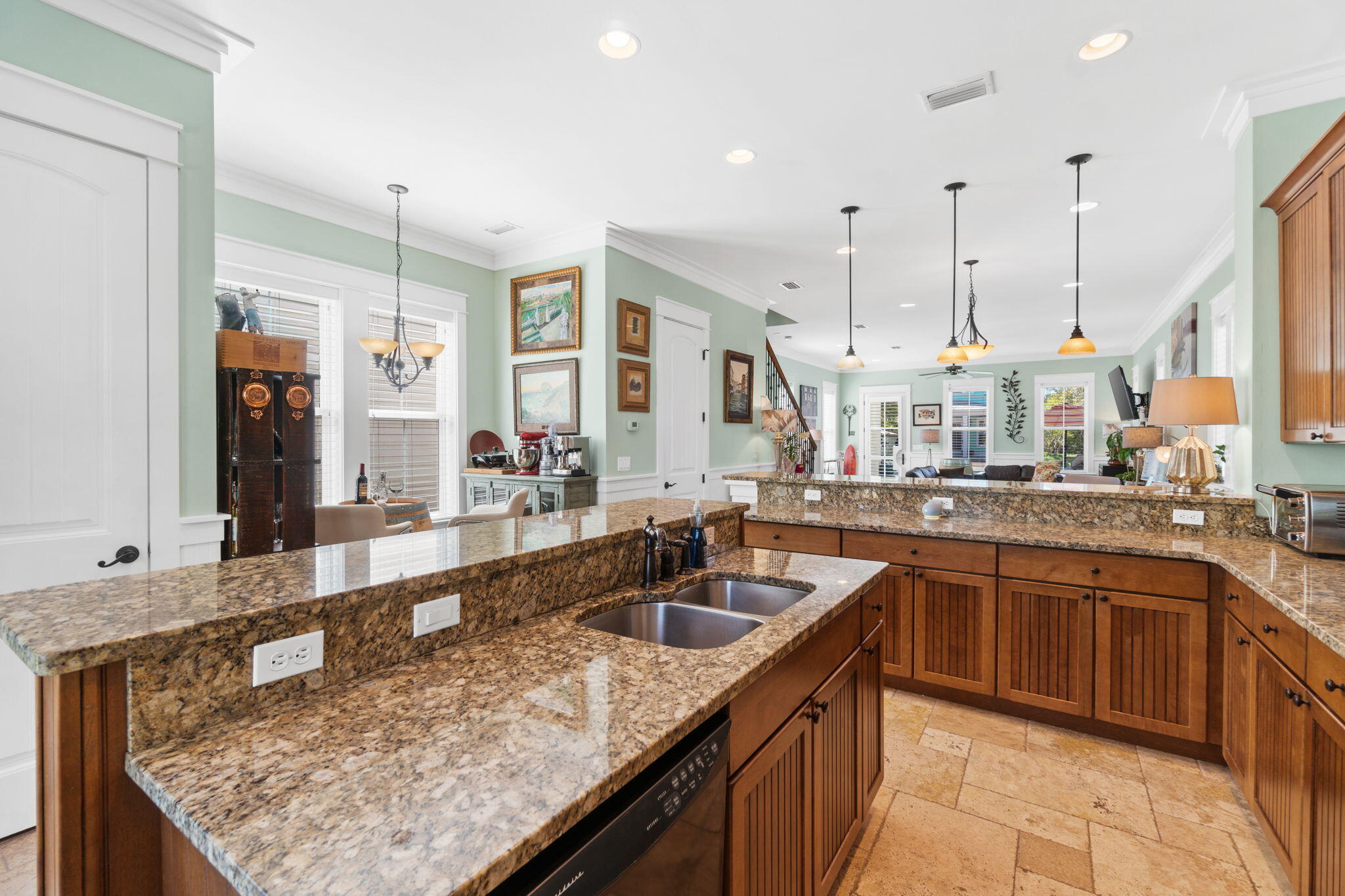 HARRISON'S WALK - Residential