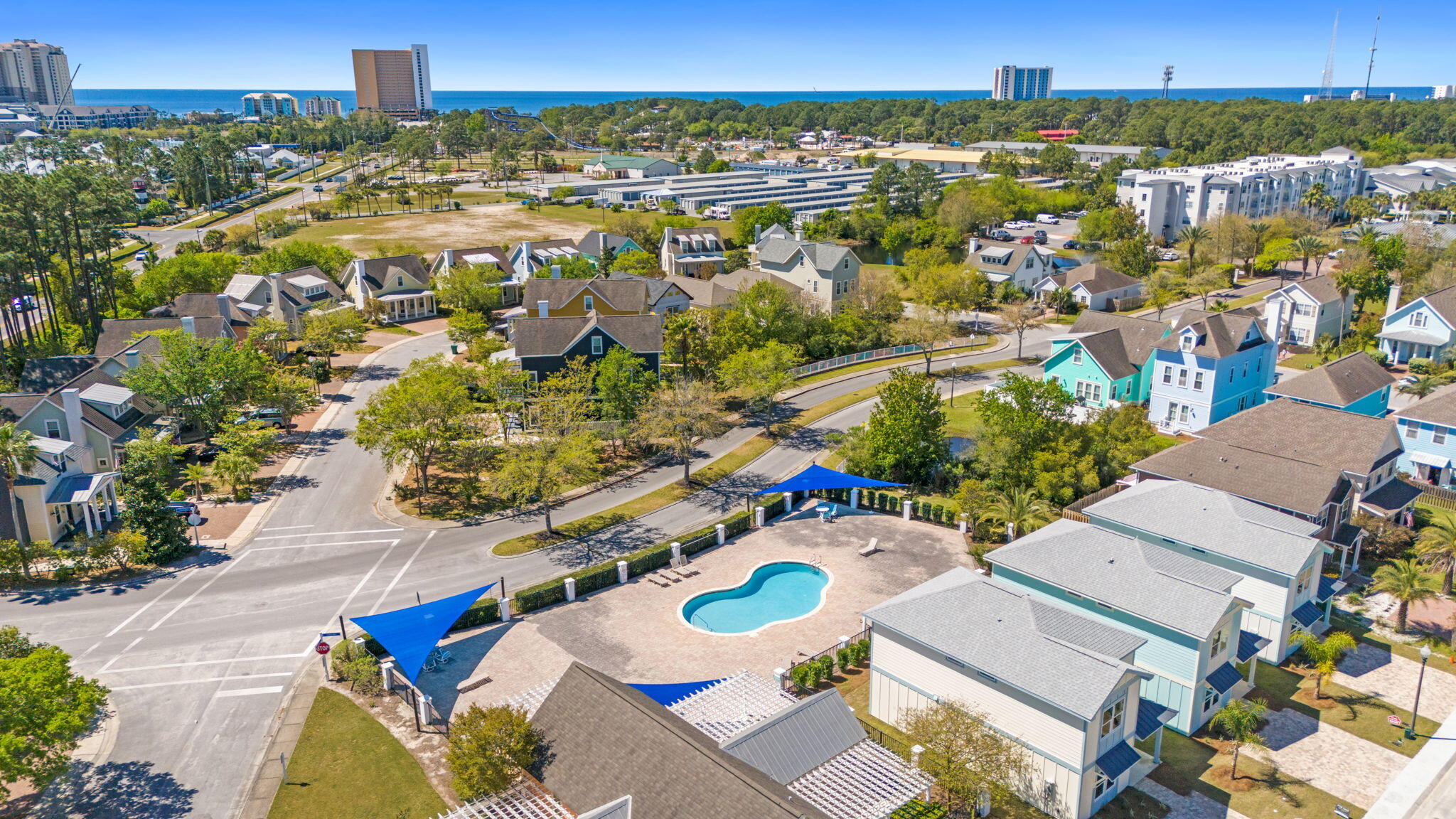 HARRISON'S WALK - Residential