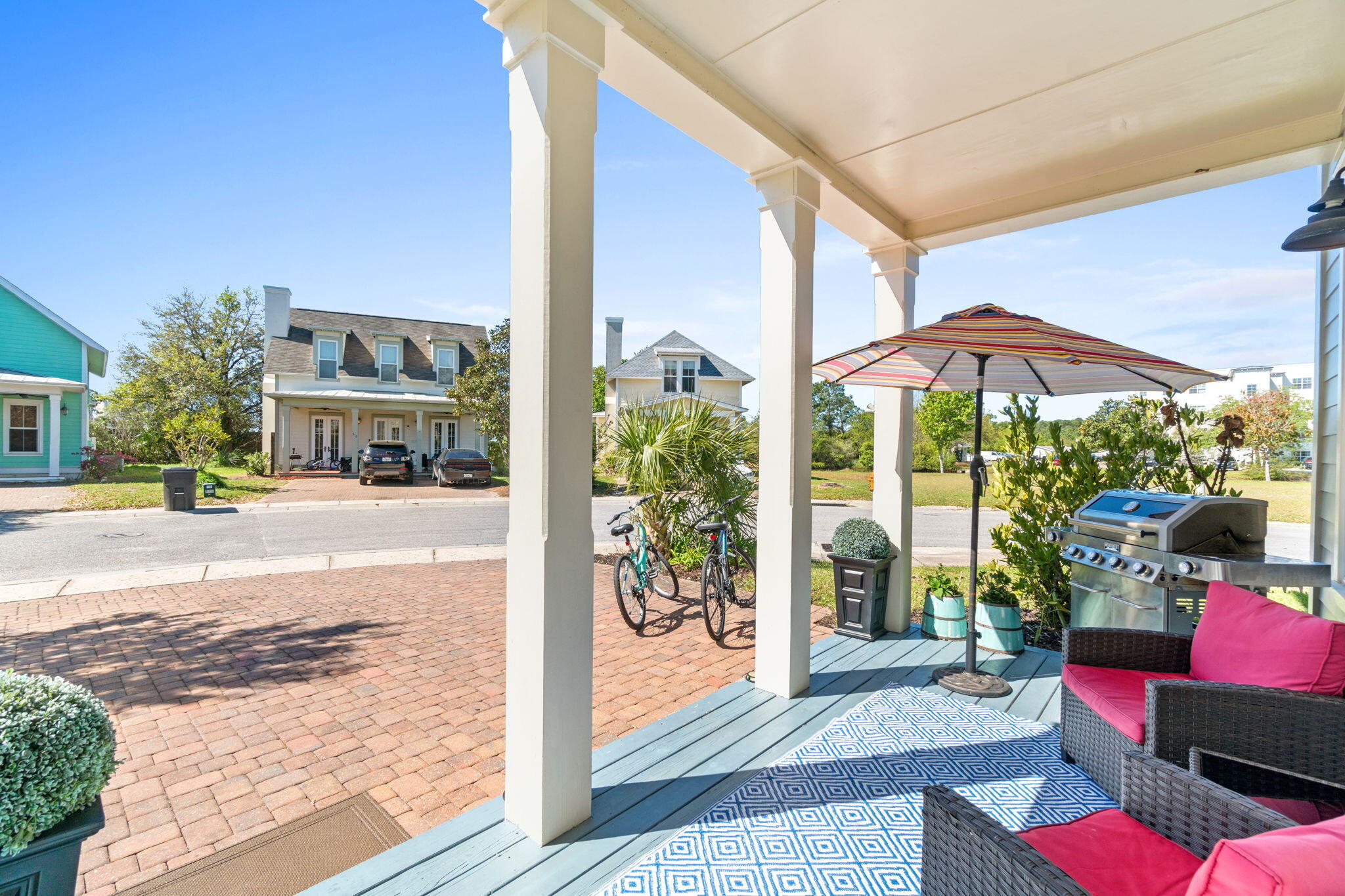 HARRISON'S WALK - Residential