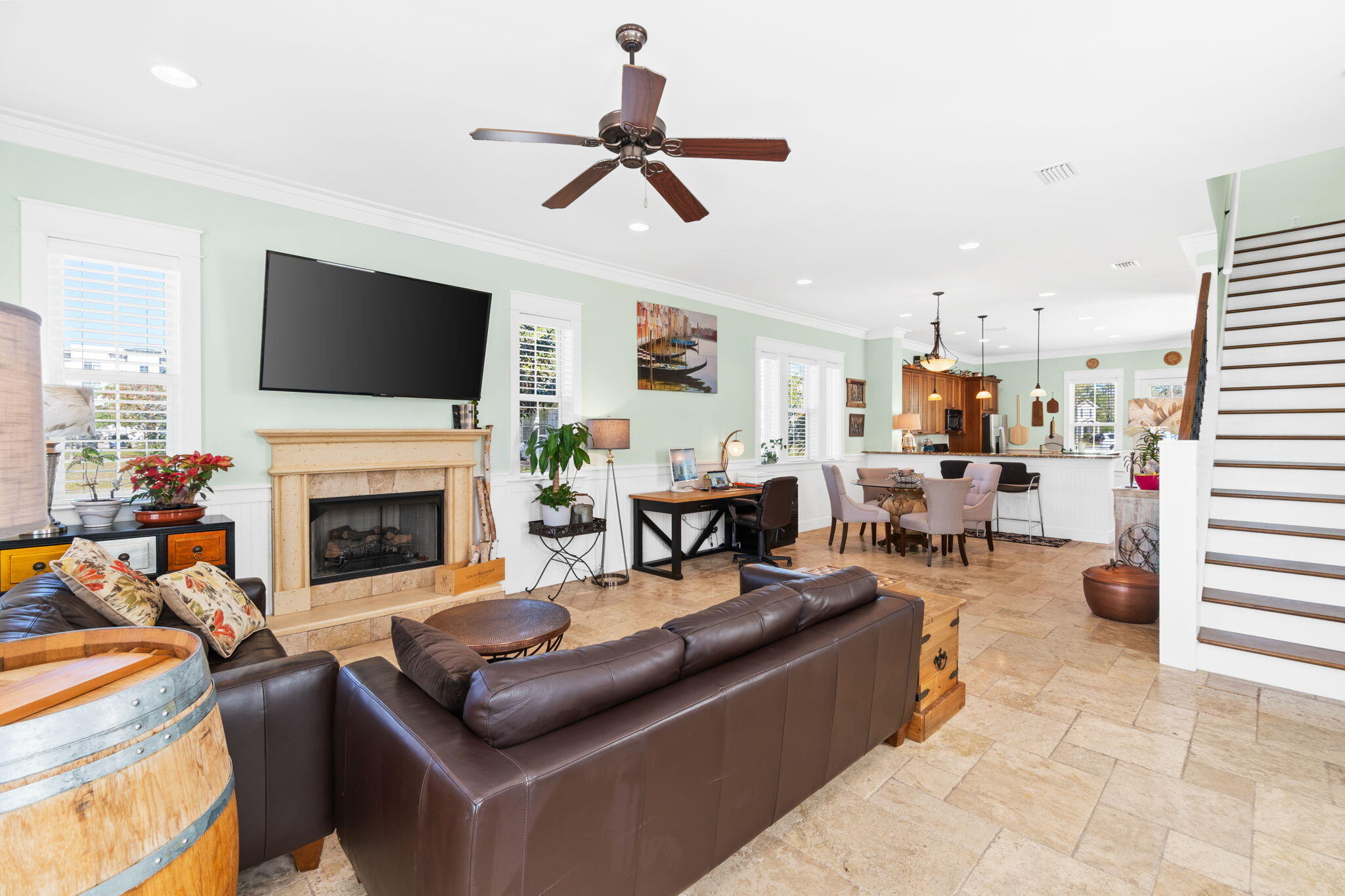 HARRISON'S WALK - Residential