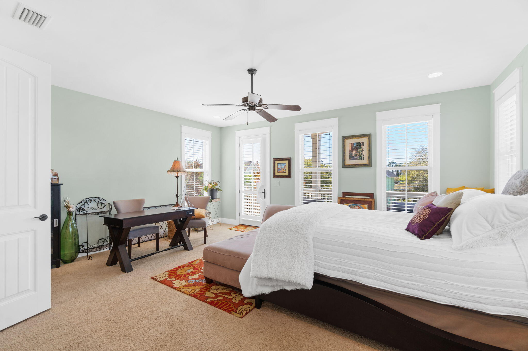 HARRISON'S WALK - Residential