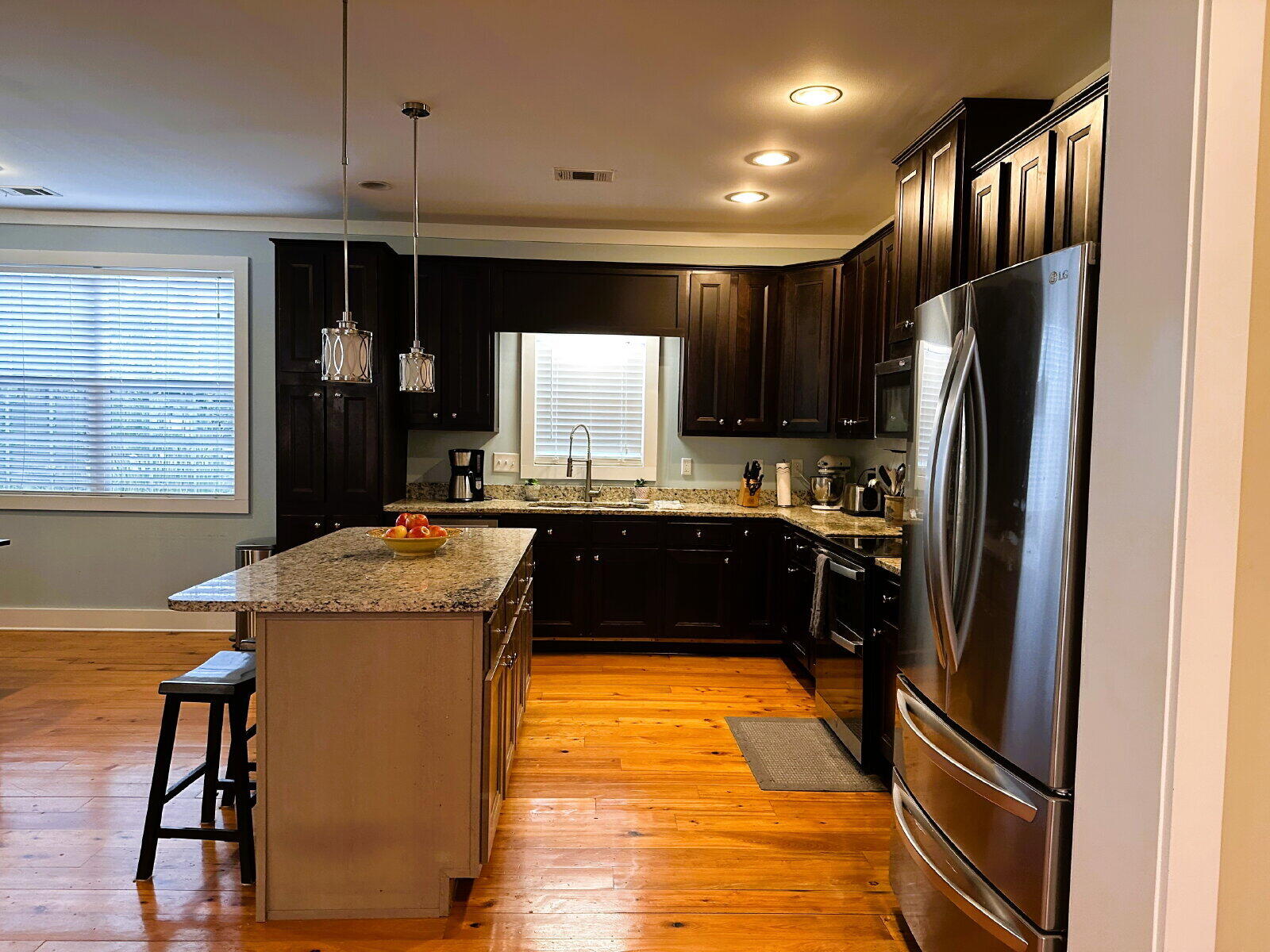 BEACH HIGHLAND 1ST ADD - Residential Lease