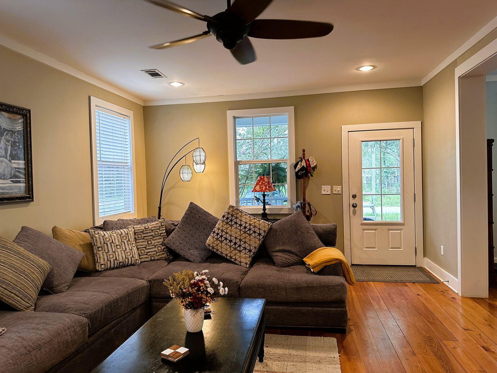 BEACH HIGHLAND 1ST ADD - Residential Lease