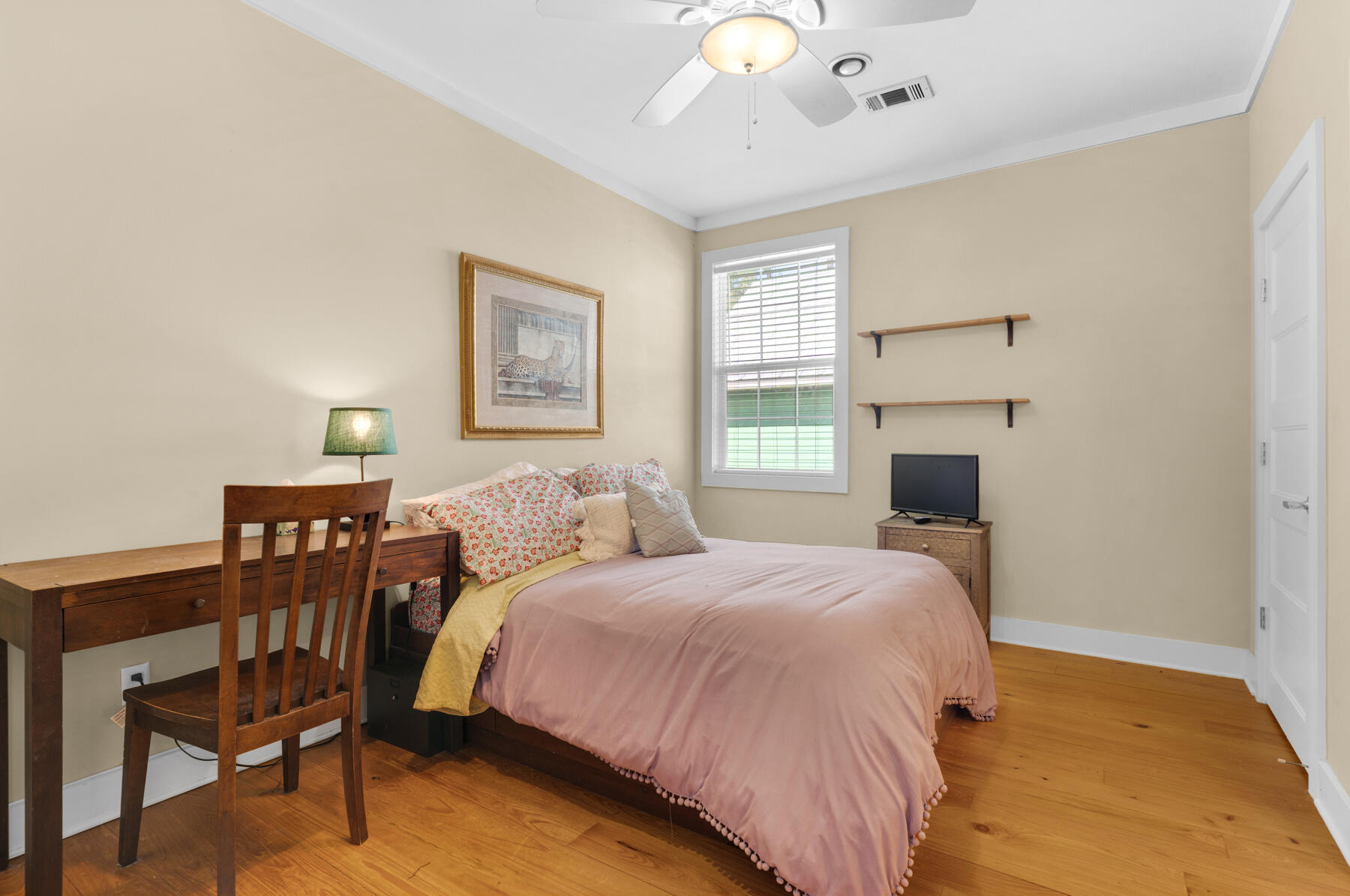 BEACH HIGHLAND 1ST ADD - Residential Lease