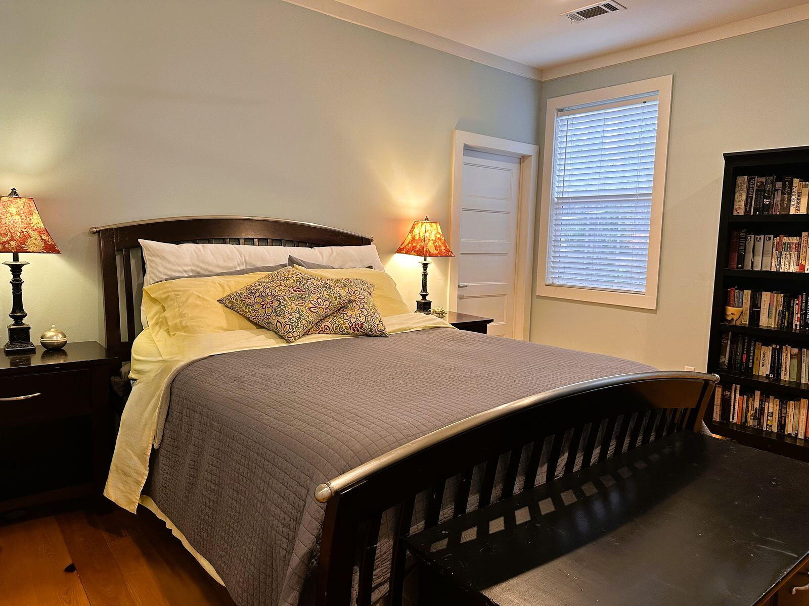 BEACH HIGHLAND 1ST ADD - Residential Lease