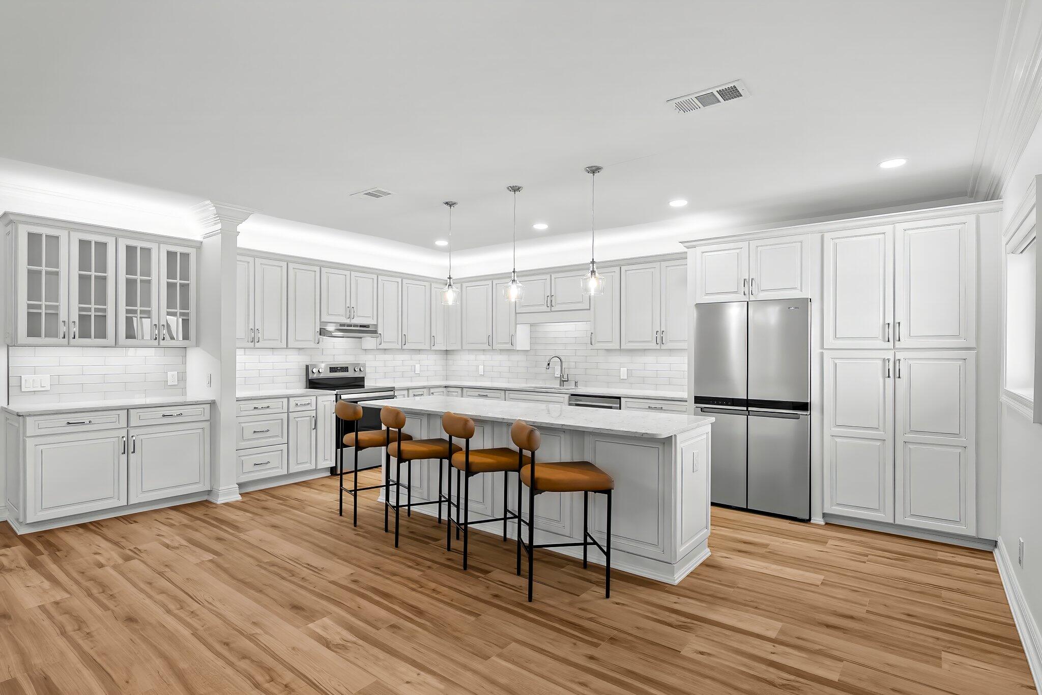 REGENCY TOWERS CONDO - Residential