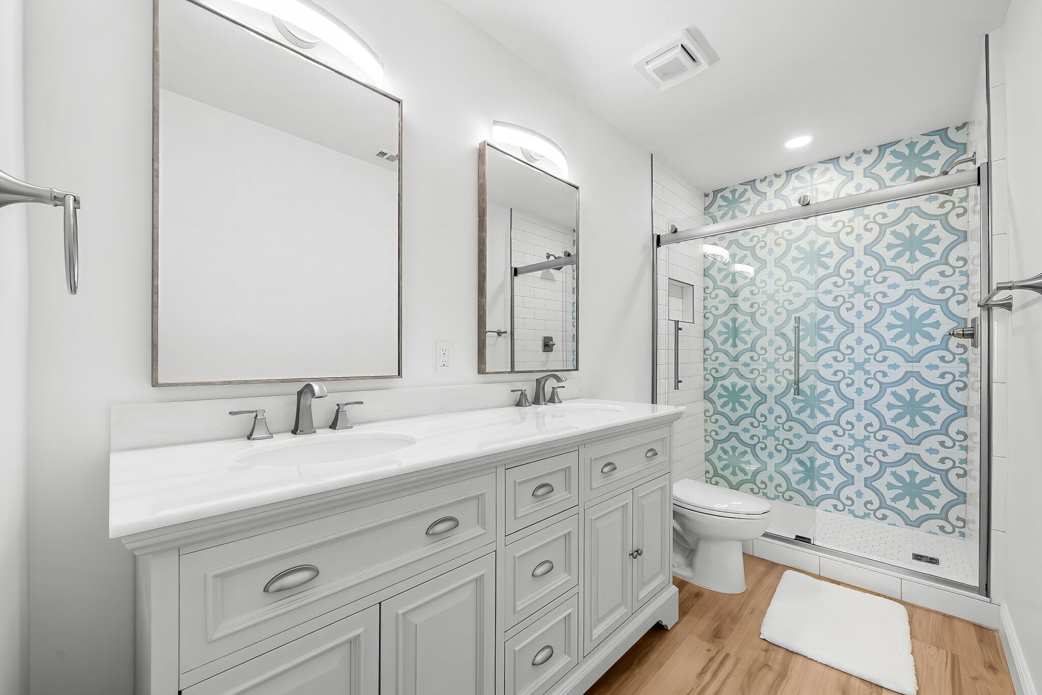 REGENCY TOWERS CONDO - Residential