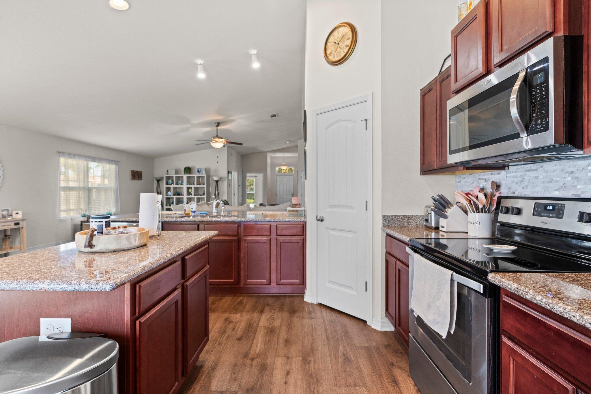 Navarre 2nd Add - Residential