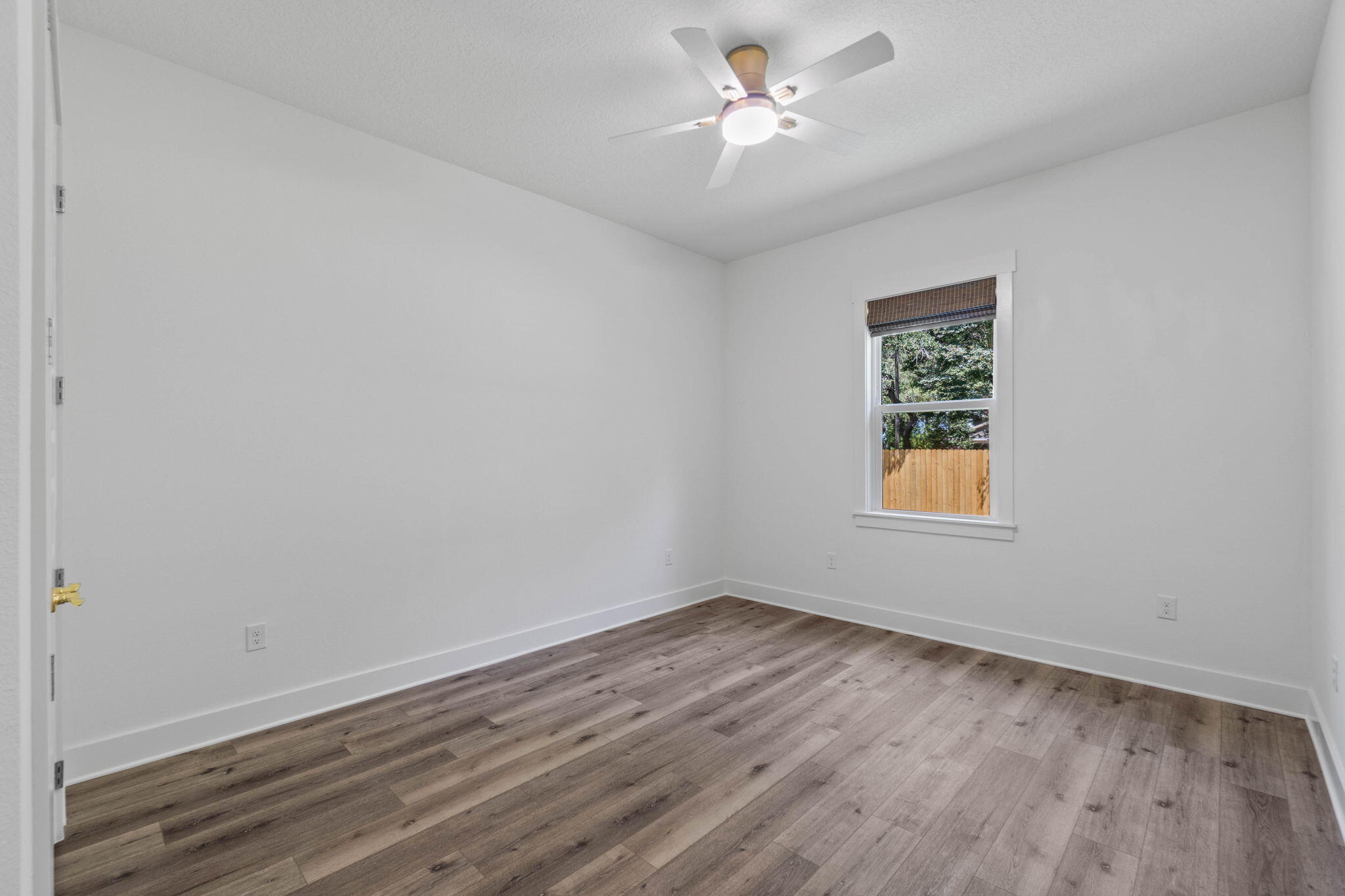 VALPARAISO SHORES - Residential