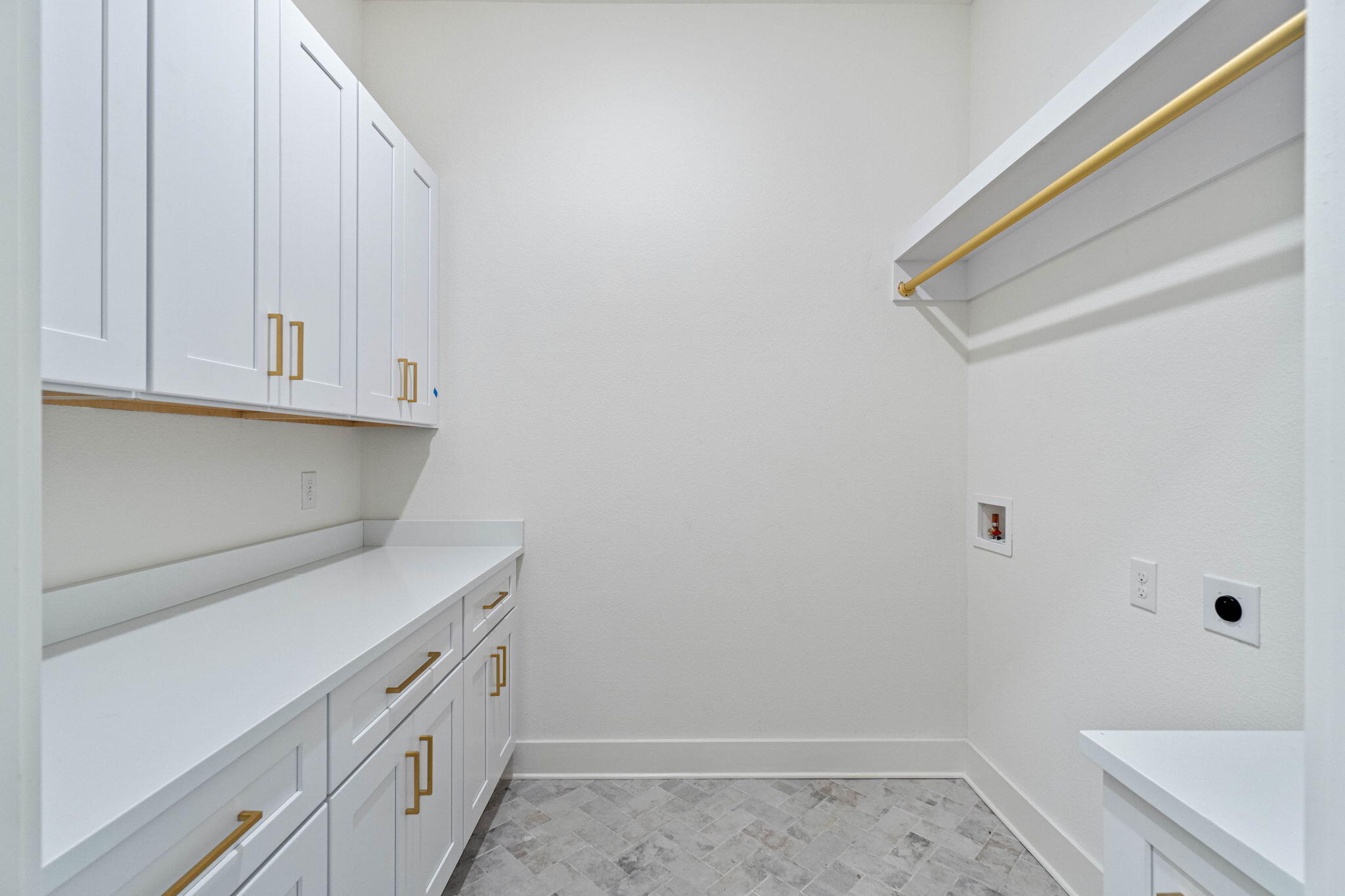 VALPARAISO SHORES - Residential